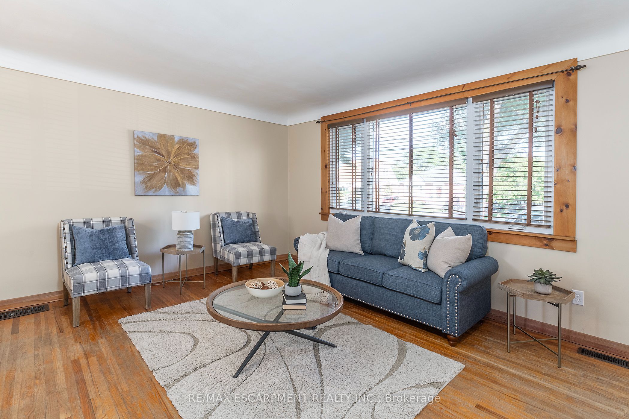 274 East 38th Street, Hamilton, ON L8V 4G3 photo 3
