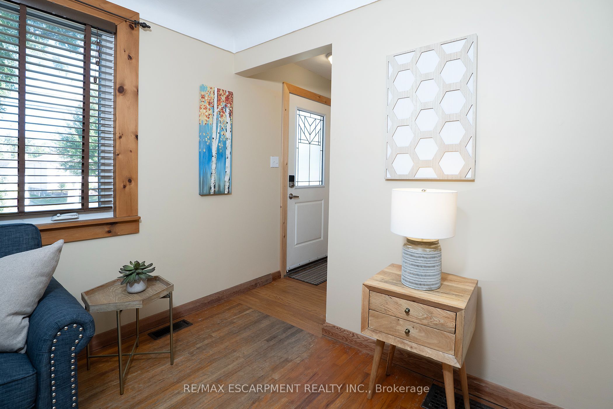 274 East 38th Street, Hamilton, ON L8V 4G3 photo 4