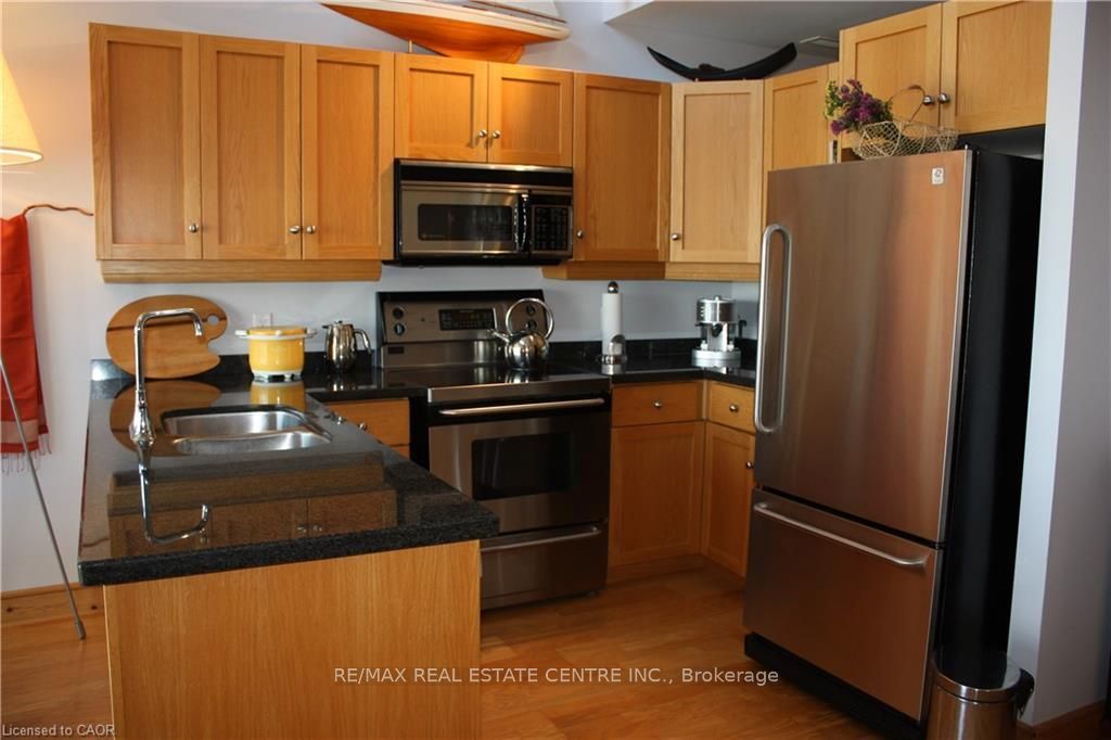 3 Father David Bauer Drive 307, Waterloo, ON N2L 6M1 photo 5
