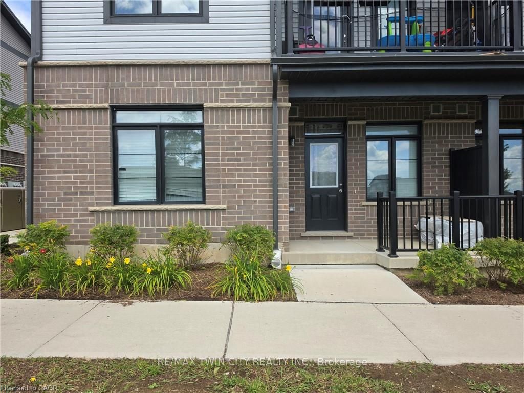 60 Oat Lane 32, Kitchener, ON N2R 0N9 photo 2