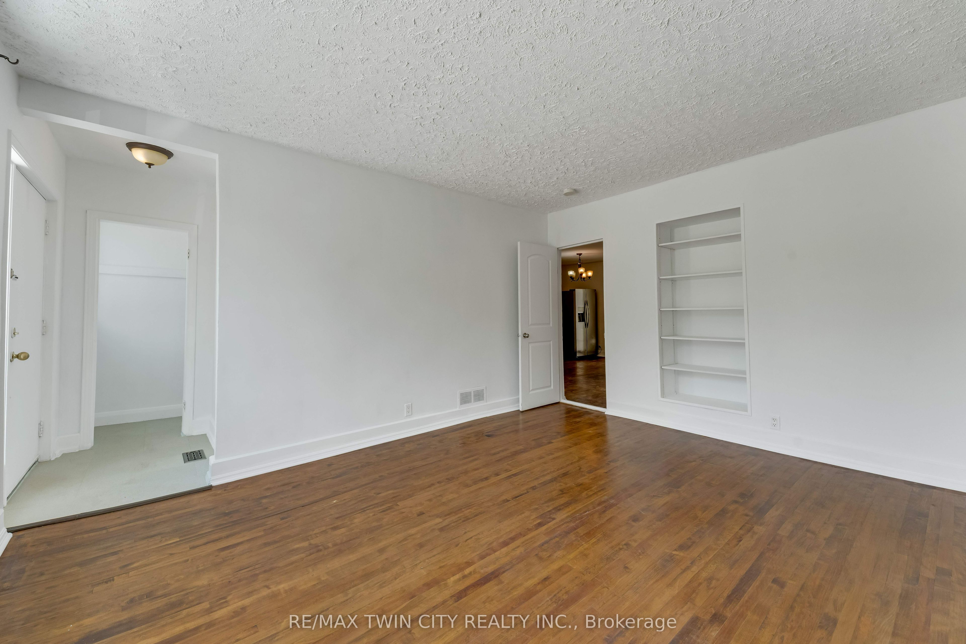 1159 Union Street, Kitchener, ON N2H 6K3 photo 5
