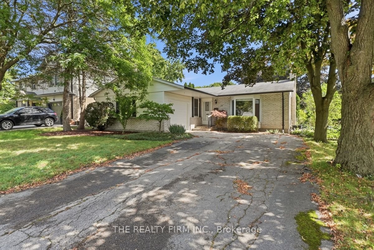 20 Lynngate Court, London South, ON N6K 1S4 photo 3