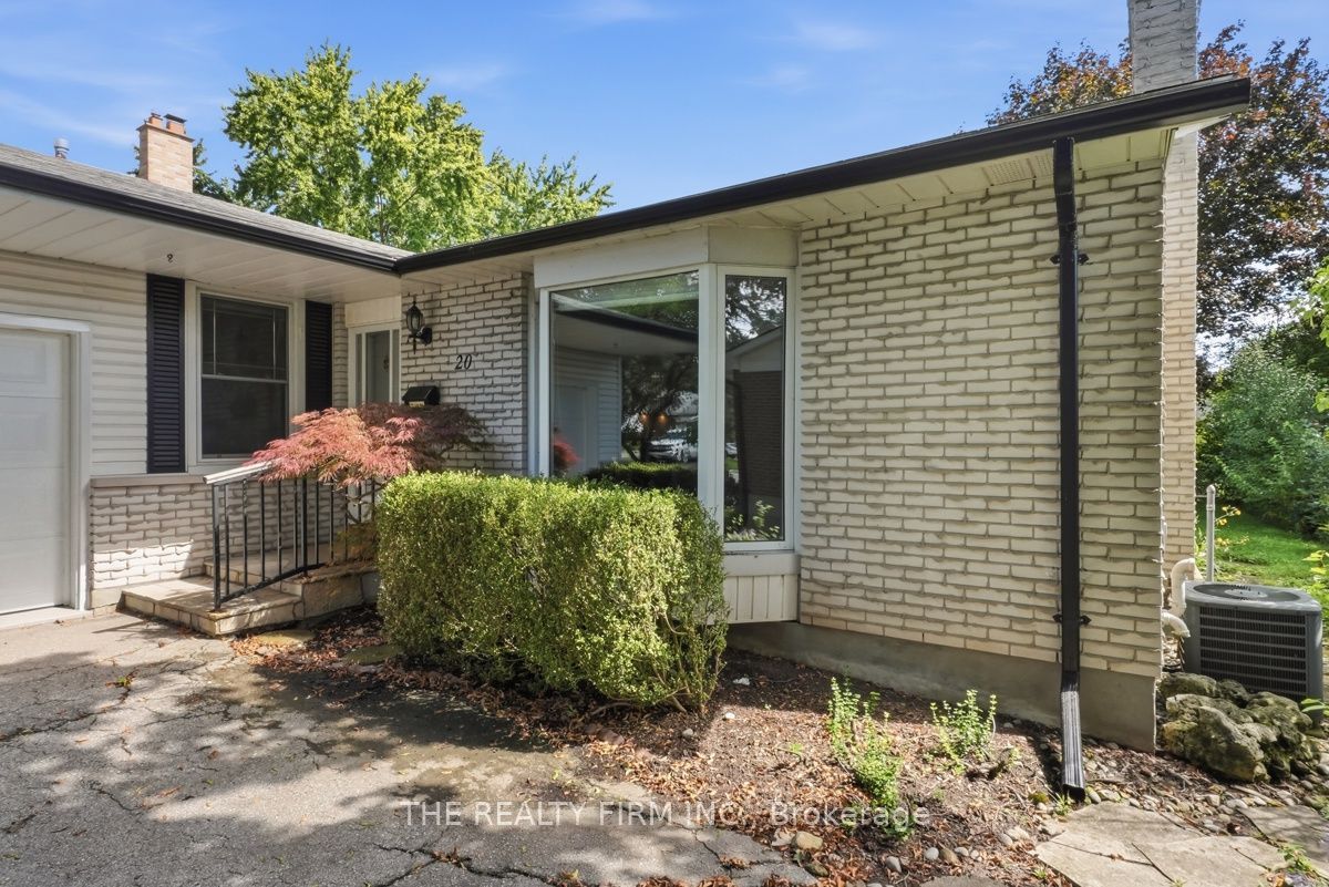 20 Lynngate Court, London South, ON N6K 1S4 photo 4