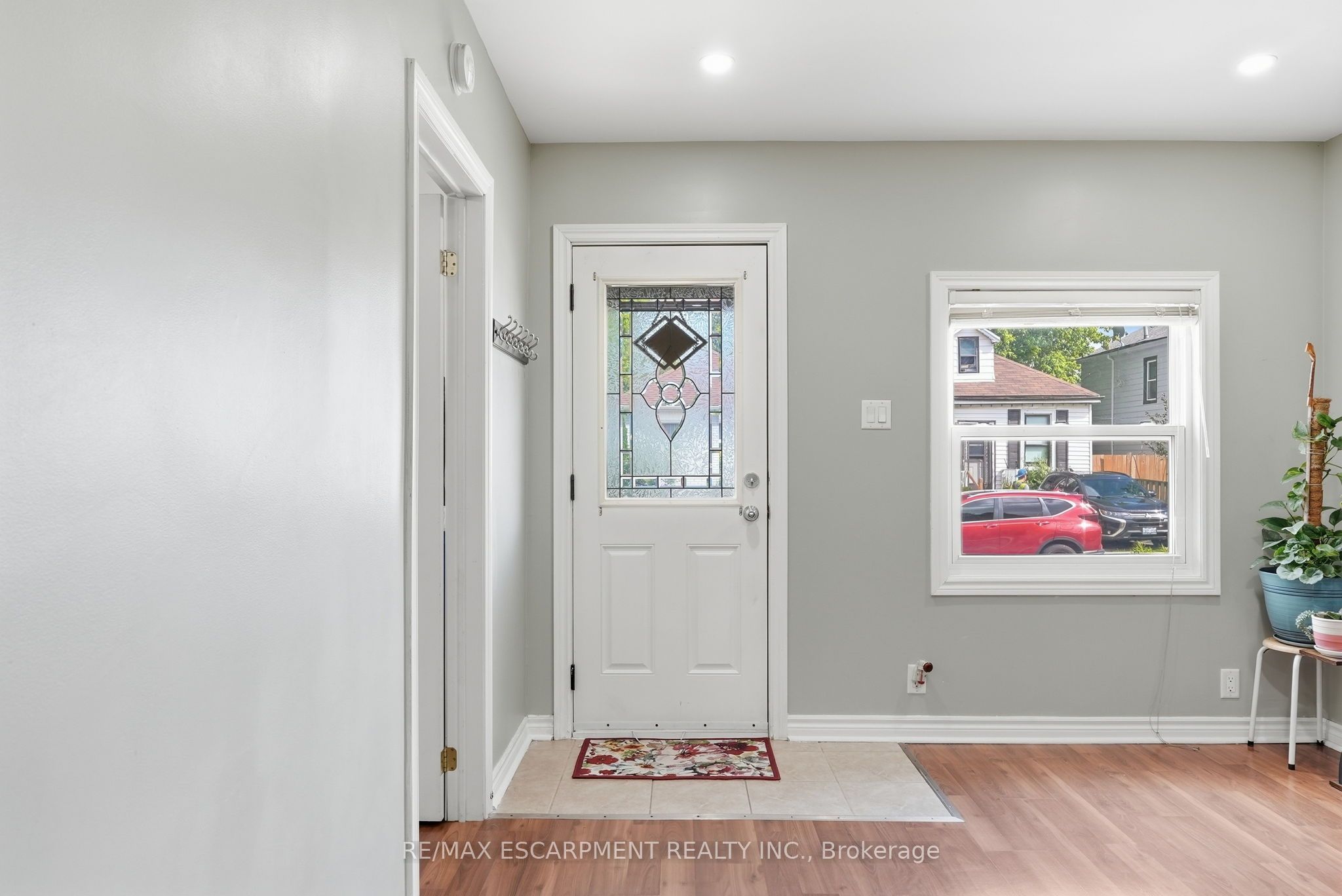 127 Park Row N, Hamilton, ON L8H 4E7 photo 3