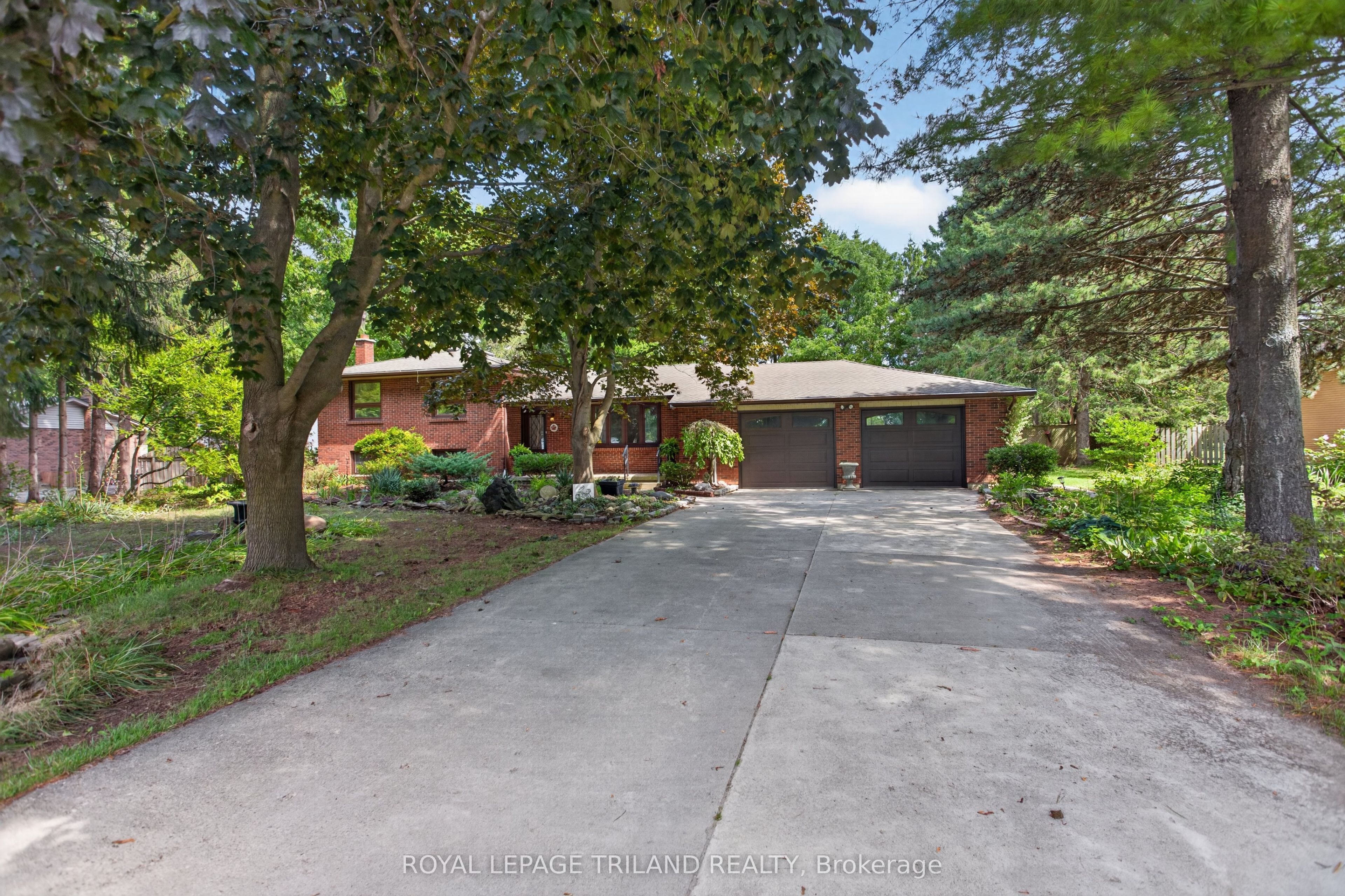 115 Springer Street, Middlesex Centre, ON N0L 1R0 photo 2