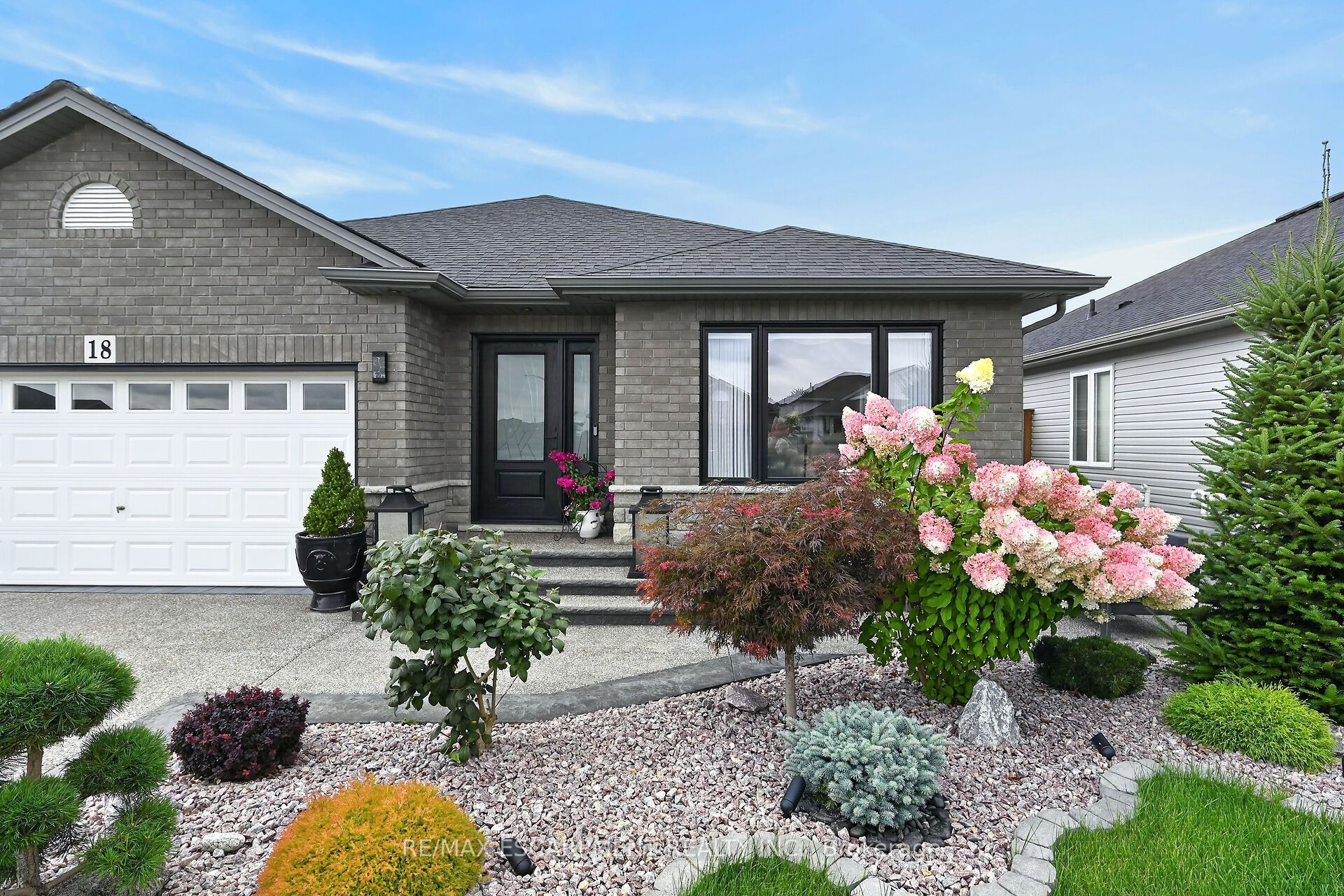 18 LINDA Crescent, Haldimand, ON N0A 1H0 photo 3