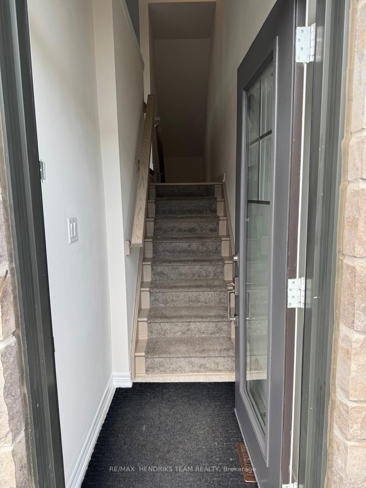 1890 Rymal Road E 90, Hamilton, ON L0R 1P0 photo 2
