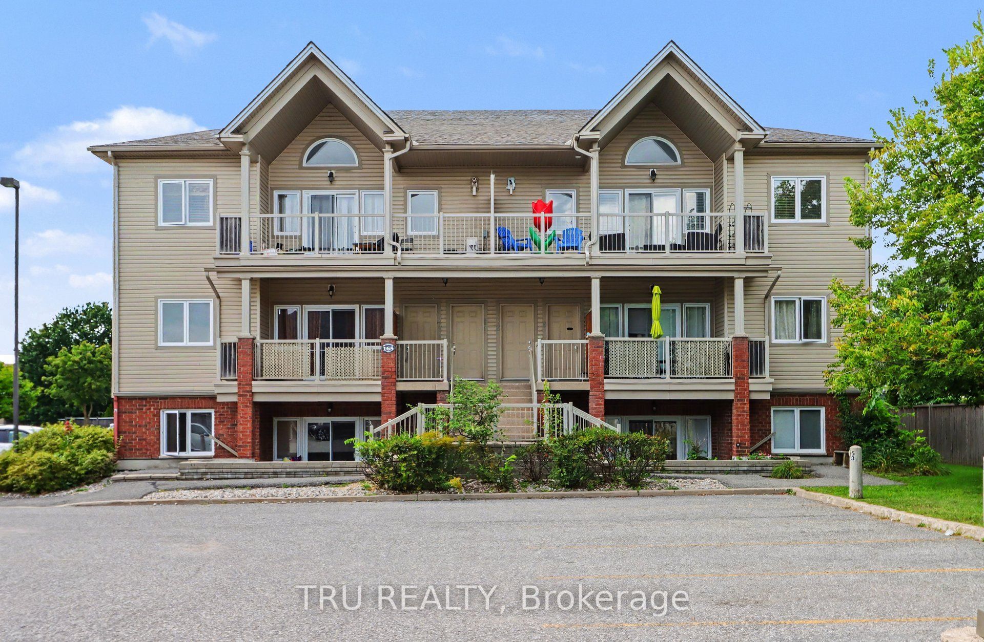 165 Waterbridge Drive 7, Barrhaven, ON K2G 7G3