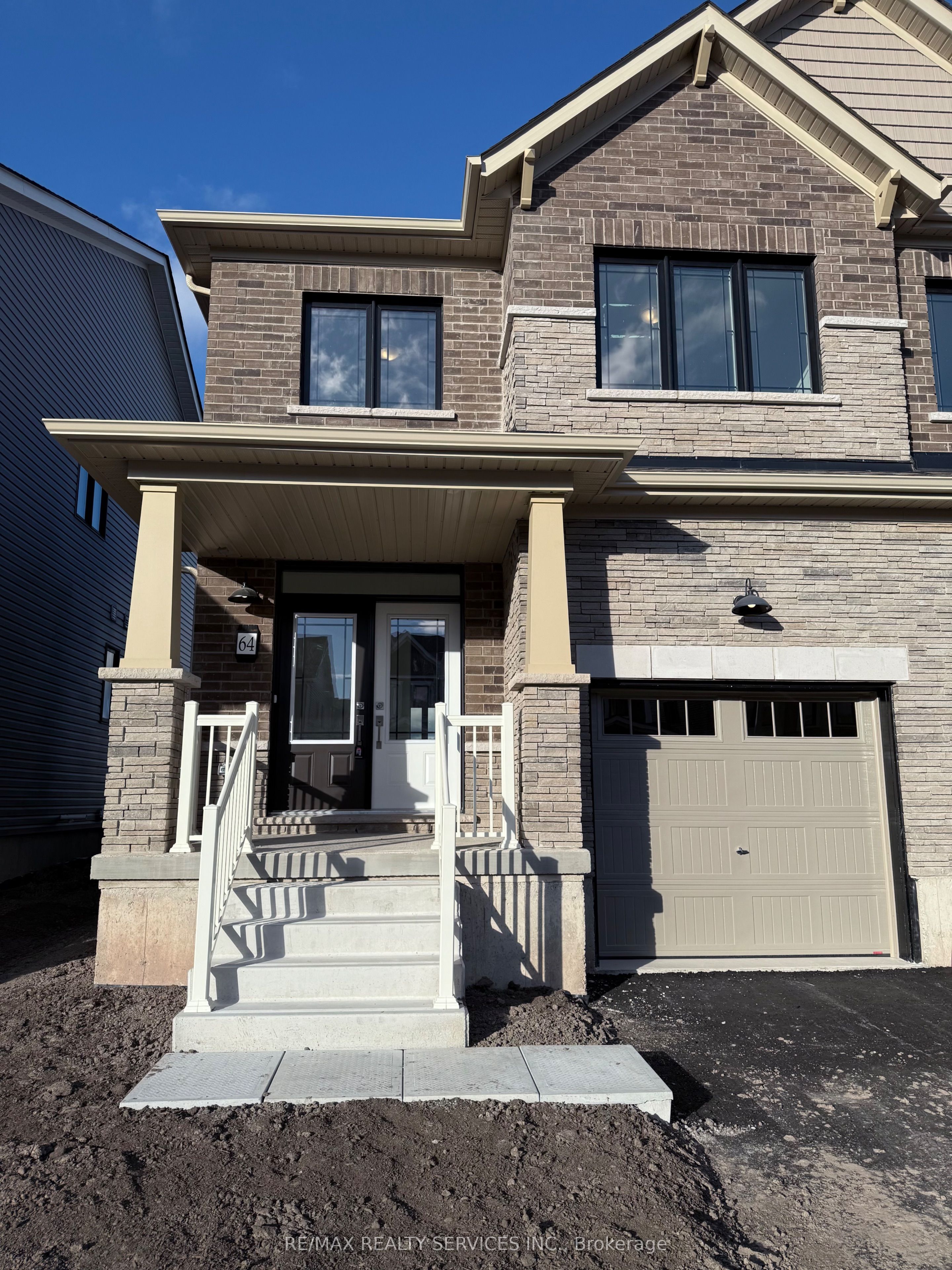 64 Masters Street, Welland, ON L3B 0N4