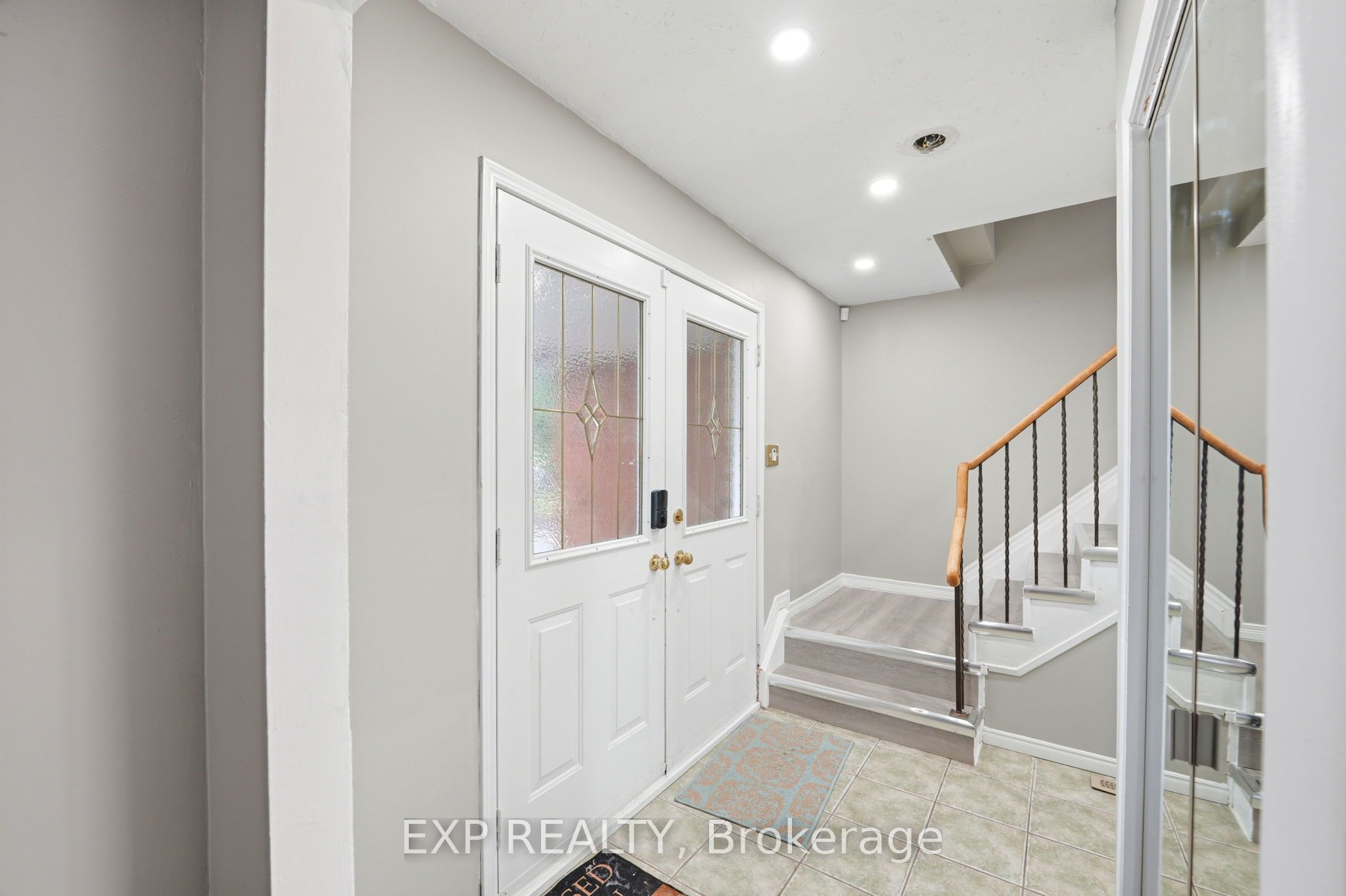 1 Nordale Court, Kawartha Lakes, ON K9V 4V4 photo 3