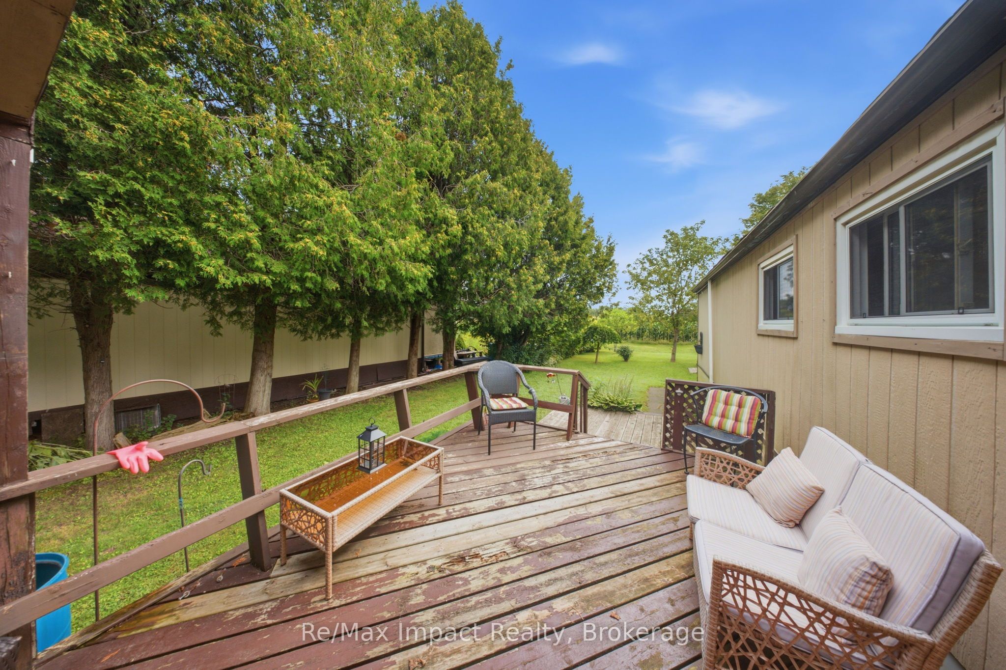 39 Hillview Drive, Cobourg, ON K9A 0X1 photo 2