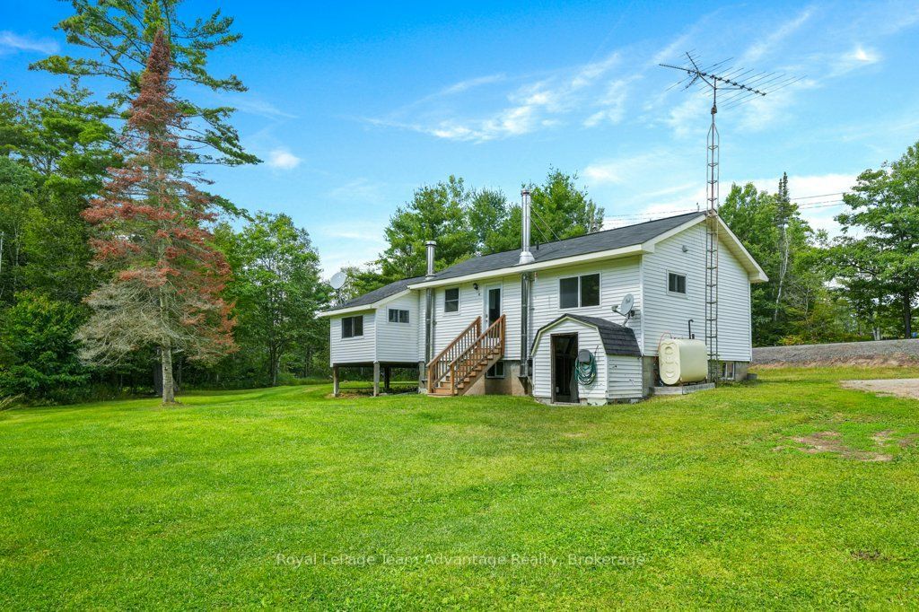 138 559 Highway, Carling, ON P0G 1G0 photo 2