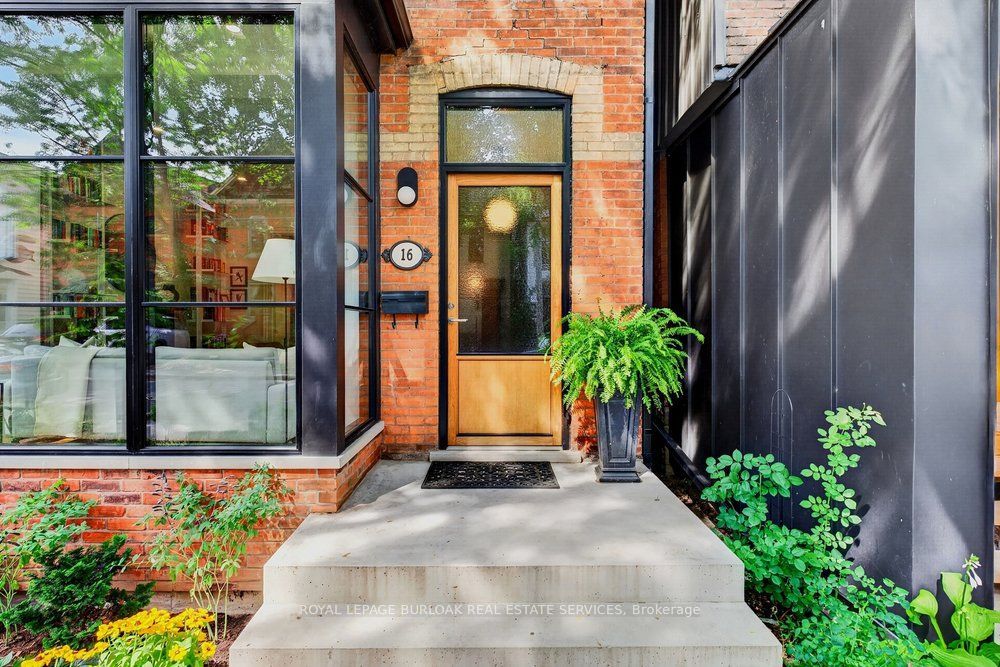 16 BRUCE Street, Hamilton, ON L8P 3M6 photo 3