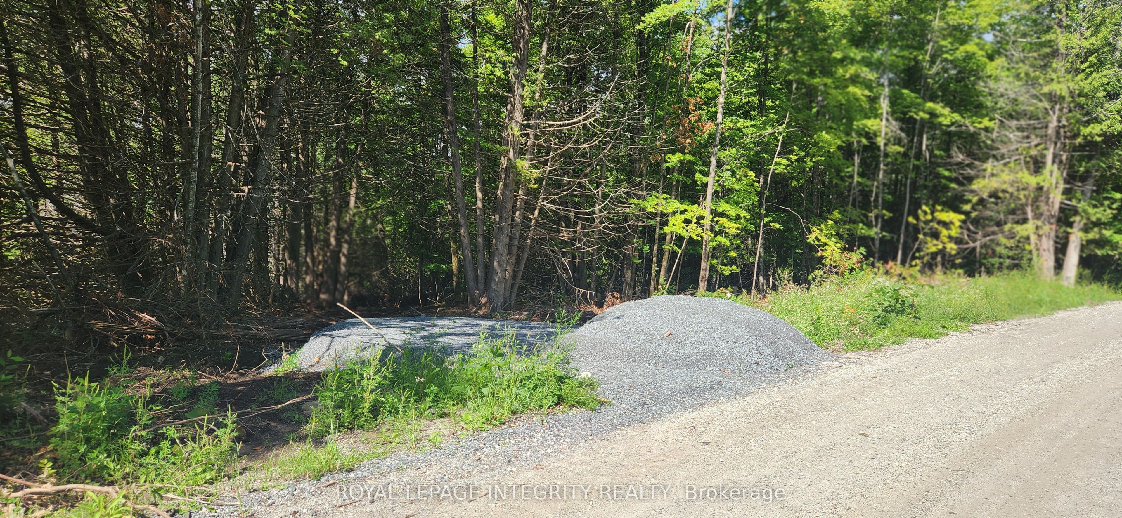 290 Wardens Road, Lanark Highlands, ON K0A 1P0 photo 4