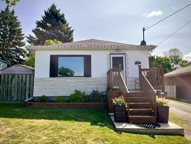 93 Windemer Avenue N, Thunder Bay, ON P7A 6B3