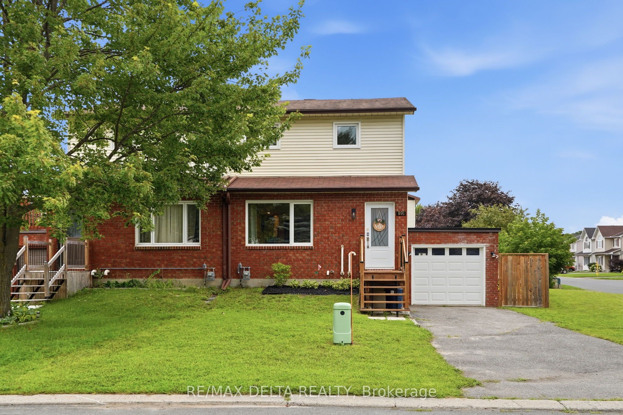 991 Dianne Street, Clarence-Rockland, ON K4K 1J6 photo 3
