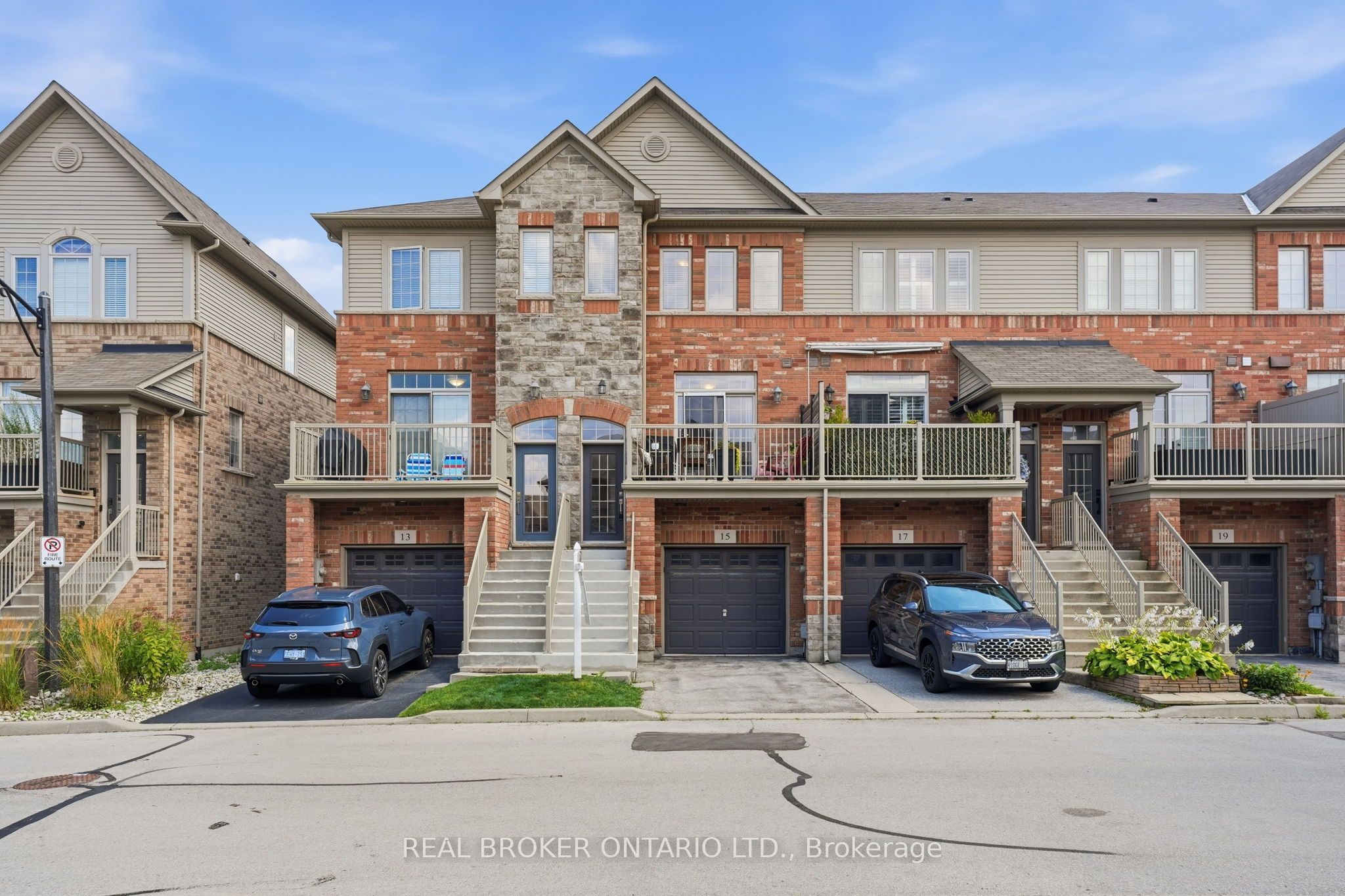 541 Winston Road 15, Grimsby, ON L3M 0C5 photo 3