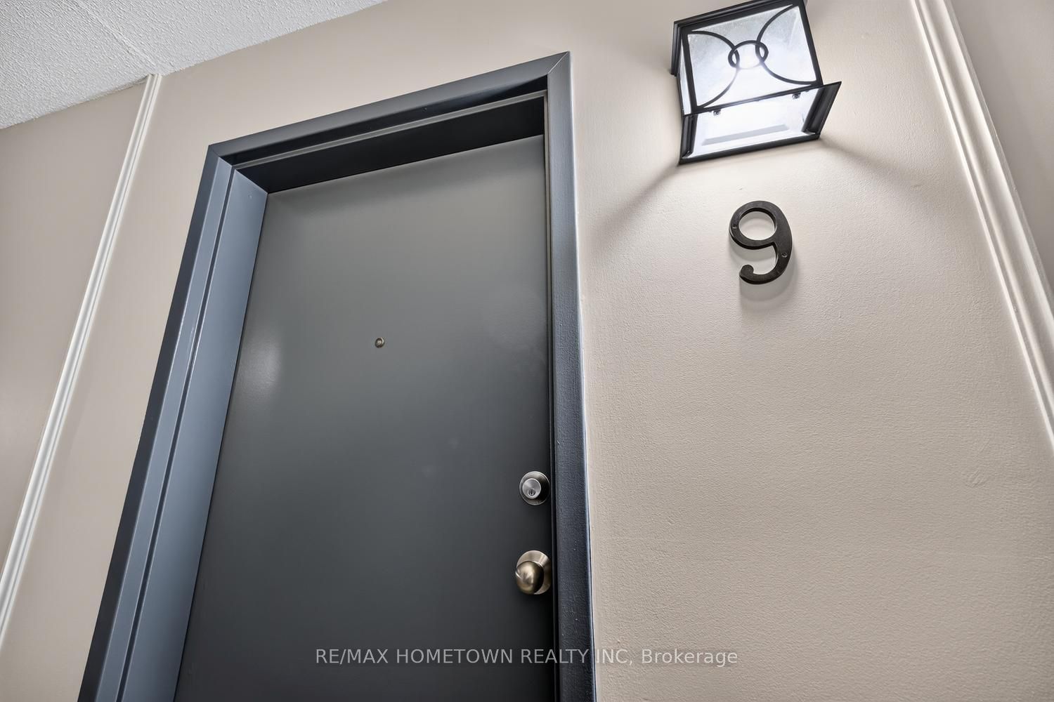 819 Macodrum Drive 9, Brockville, ON K6V 6P6 photo 5