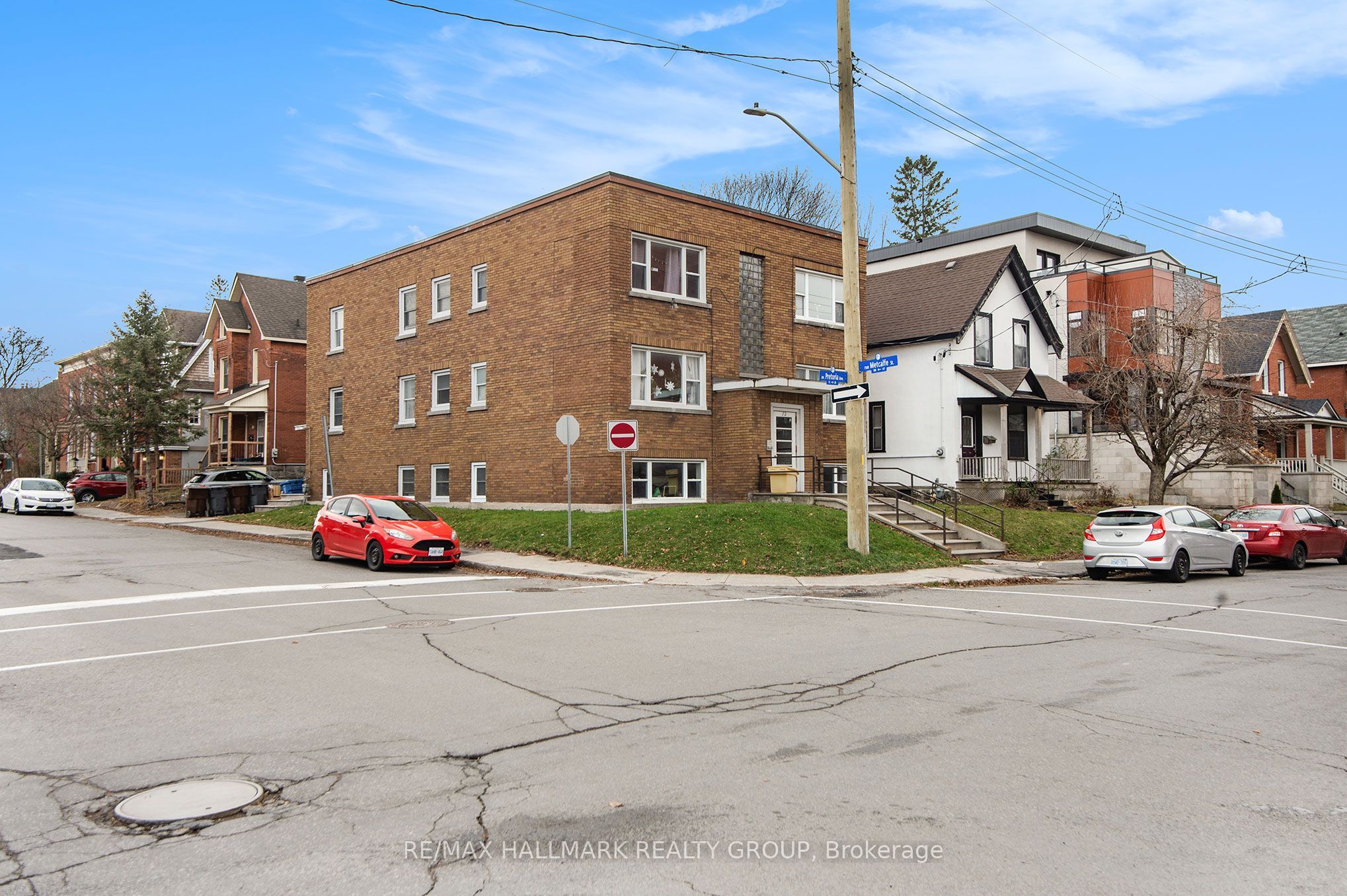 72 Pretoria Avenue, Glebe - Ottawa East and Area, ON K1S 1W9 photo 2