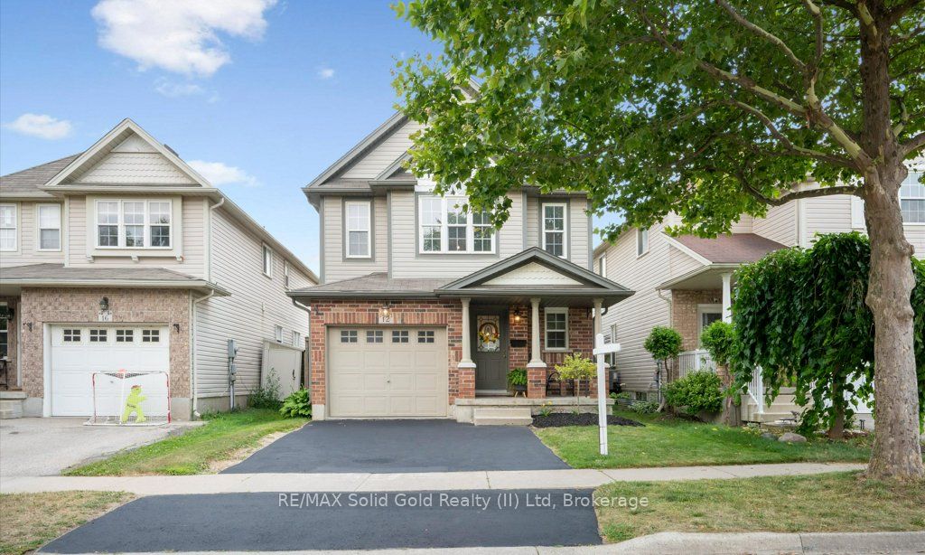 12 Frankfurt Street, Kitchener, ON N2R 1T5