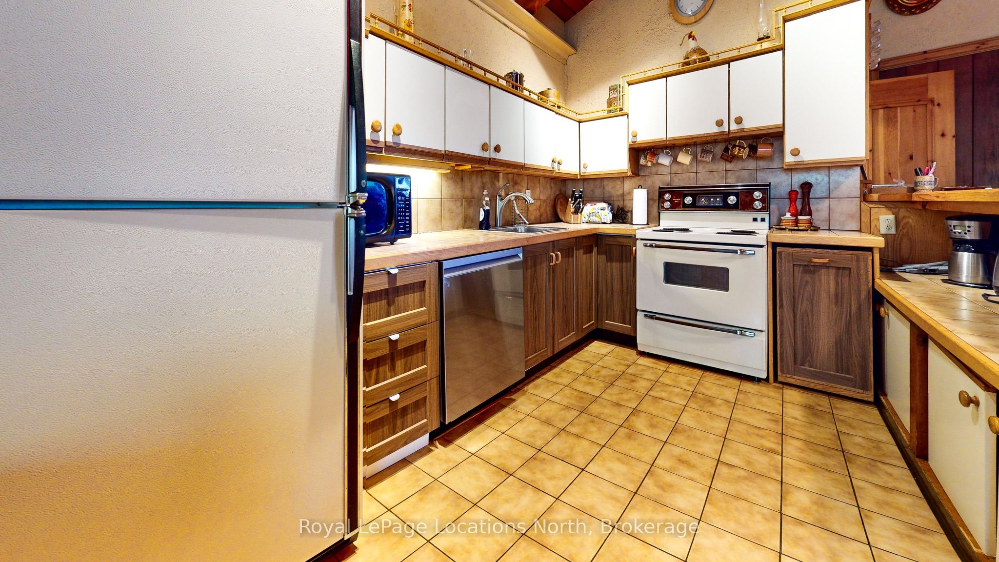 118 Campbell Crescent, Blue Mountains, ON L9Y 0P9 photo 5