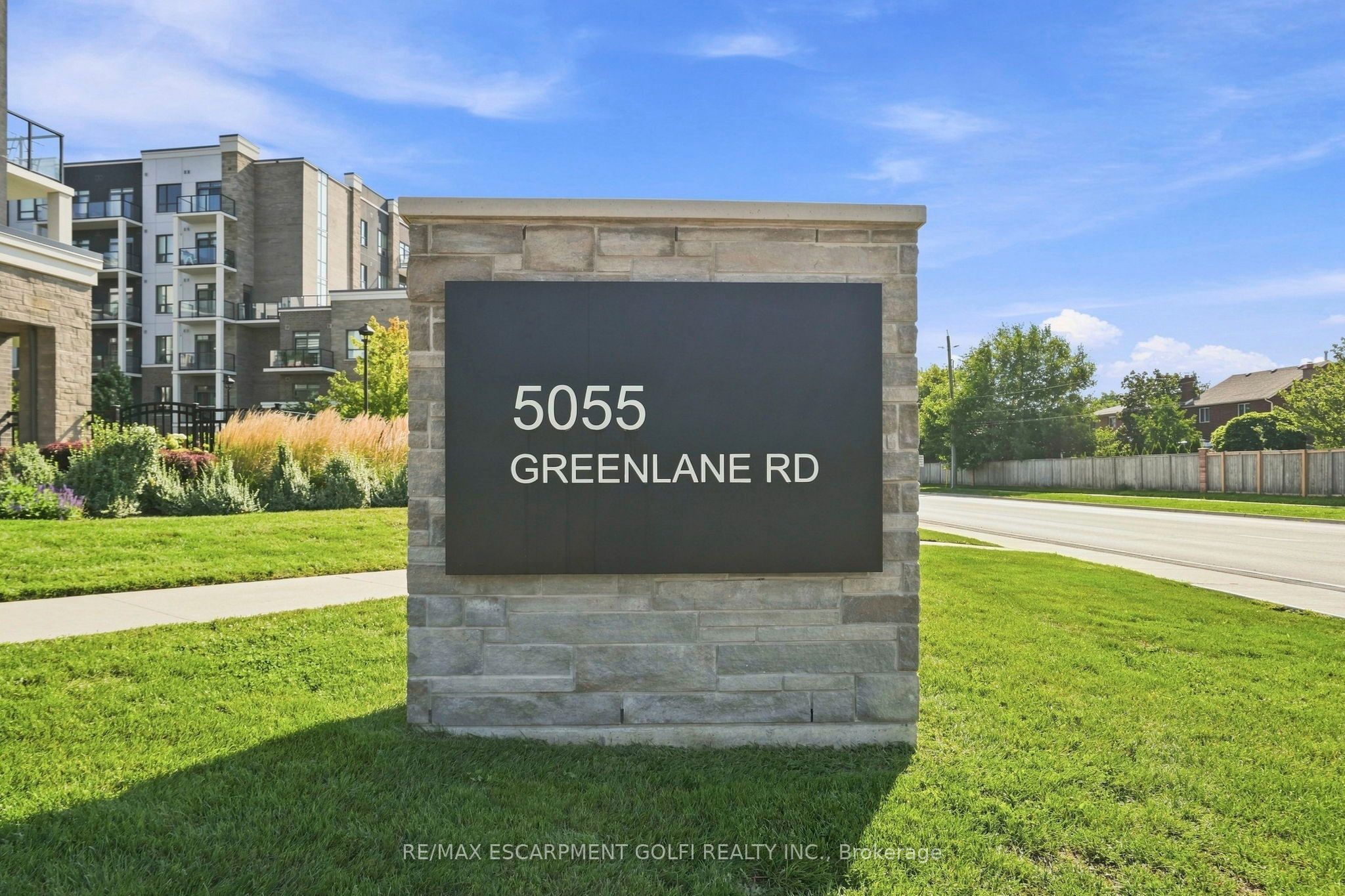 5055 Greenlane Road 425, Lincoln, ON L3J 2J3 photo 3