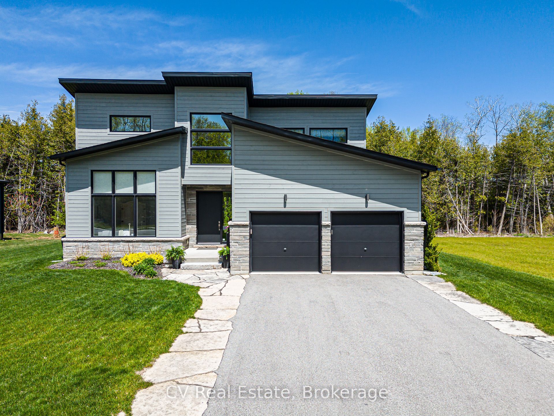 113 Tekiah Road, Blue Mountains, ON N0H 1J0 photo 2
