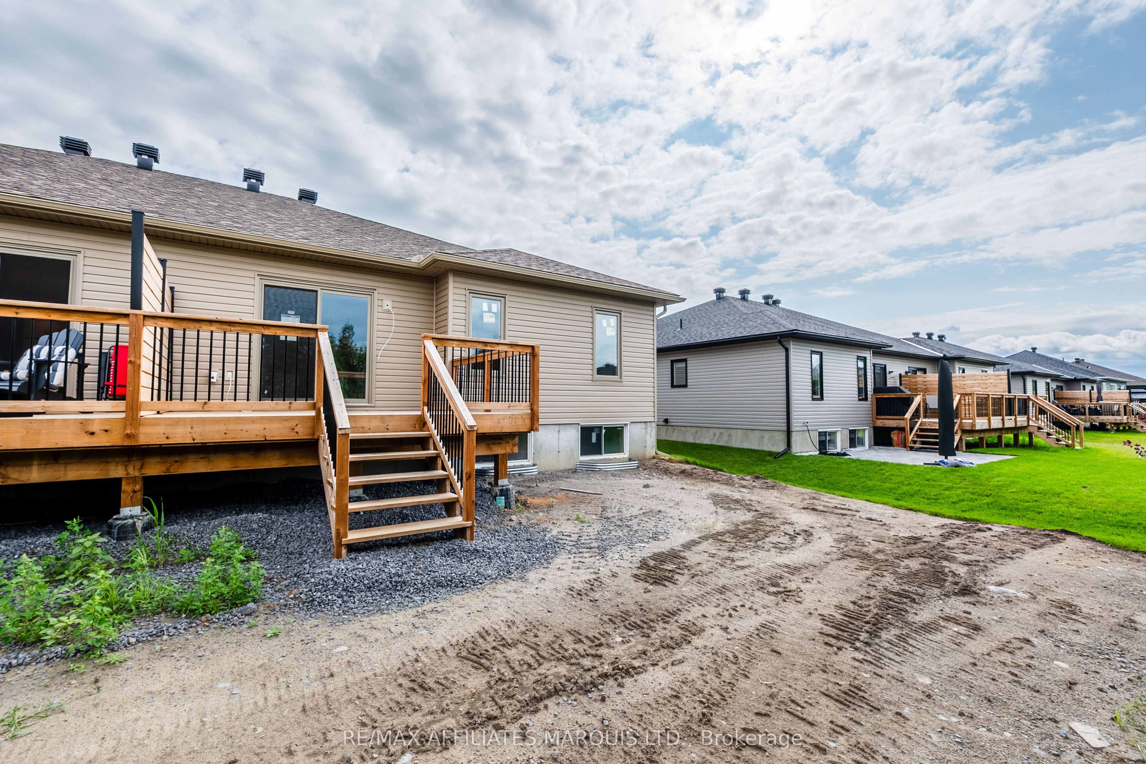 90 Forrester Way, South Stormont, ON K0C 1P0 photo 5