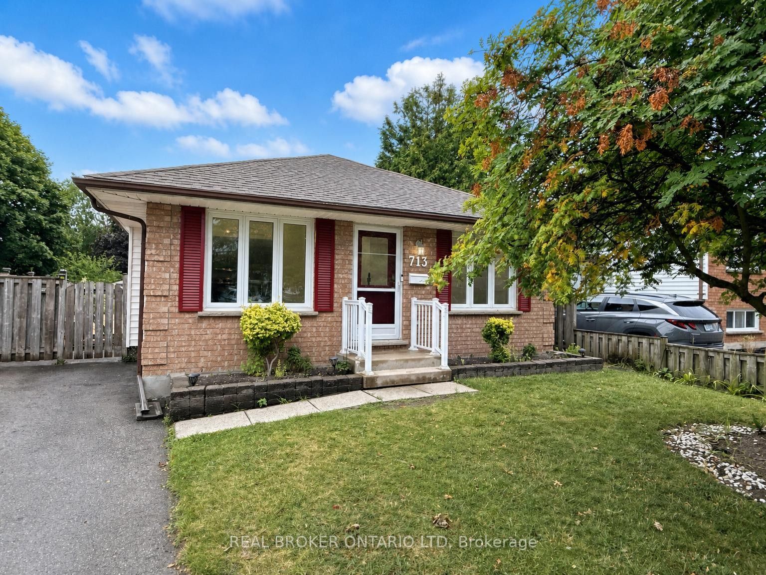 713 Railton Avenue, London East, ON N5V 4E2 photo 2