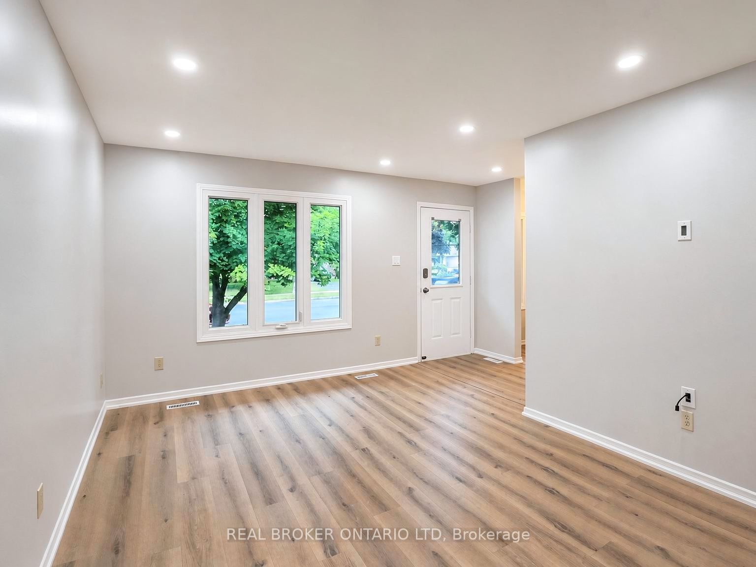 713 Railton Avenue, London East, ON N5V 4E2 photo 3