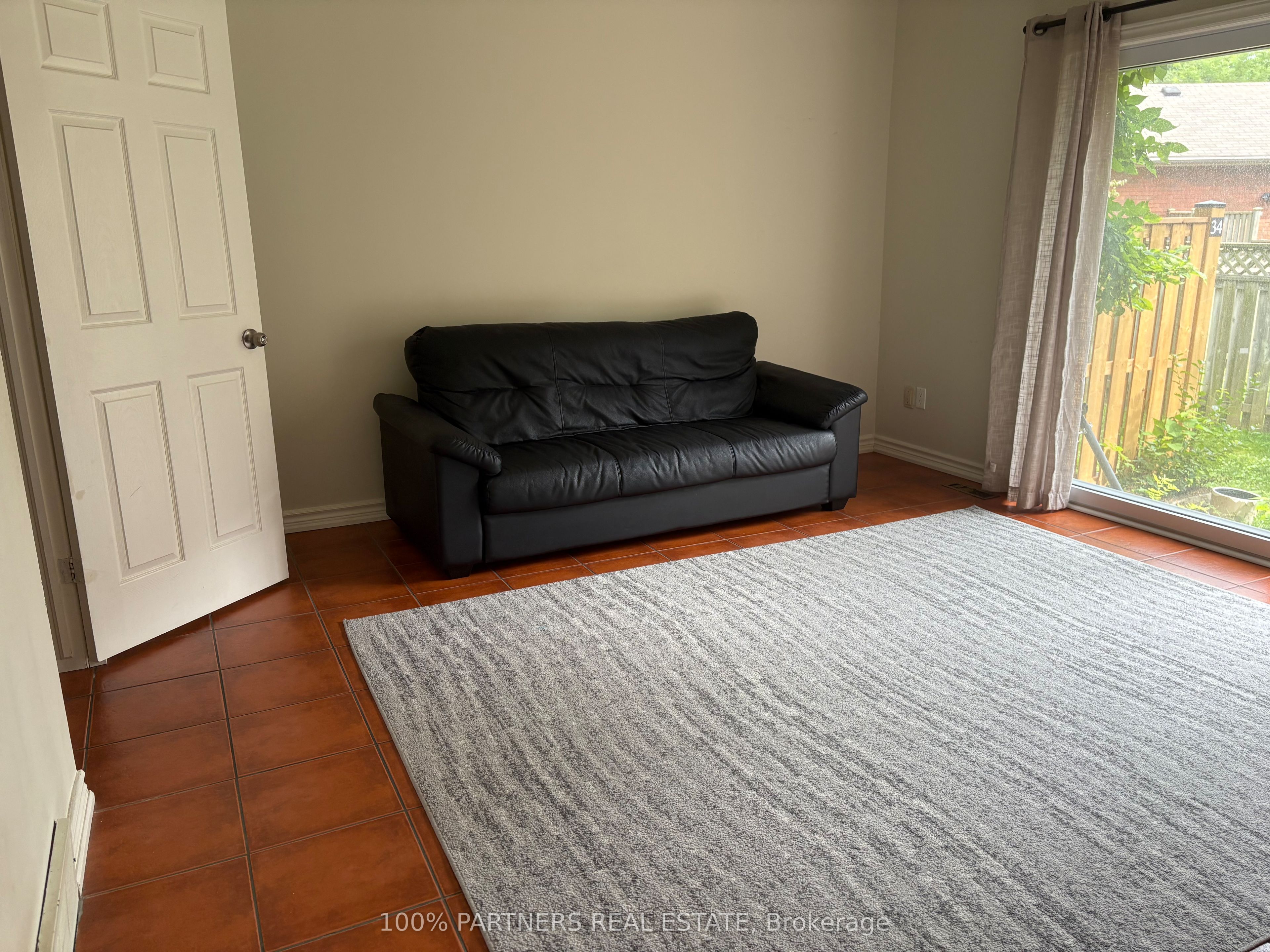1570 Richmond Street 34, London North, ON N6G 4W2 photo 5