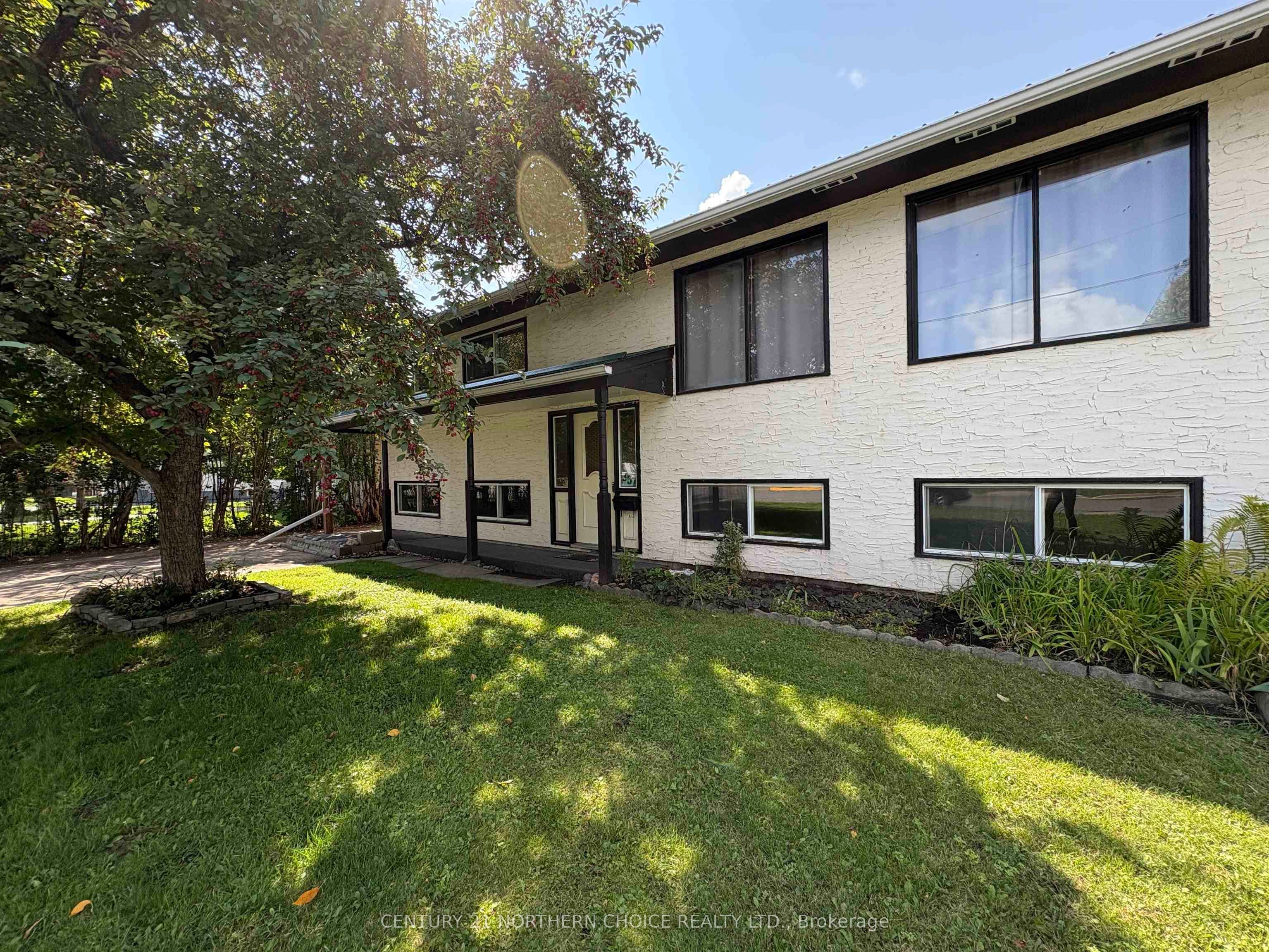 357 DANIEL Avenue, Fort Frances, ON P9A 3L5