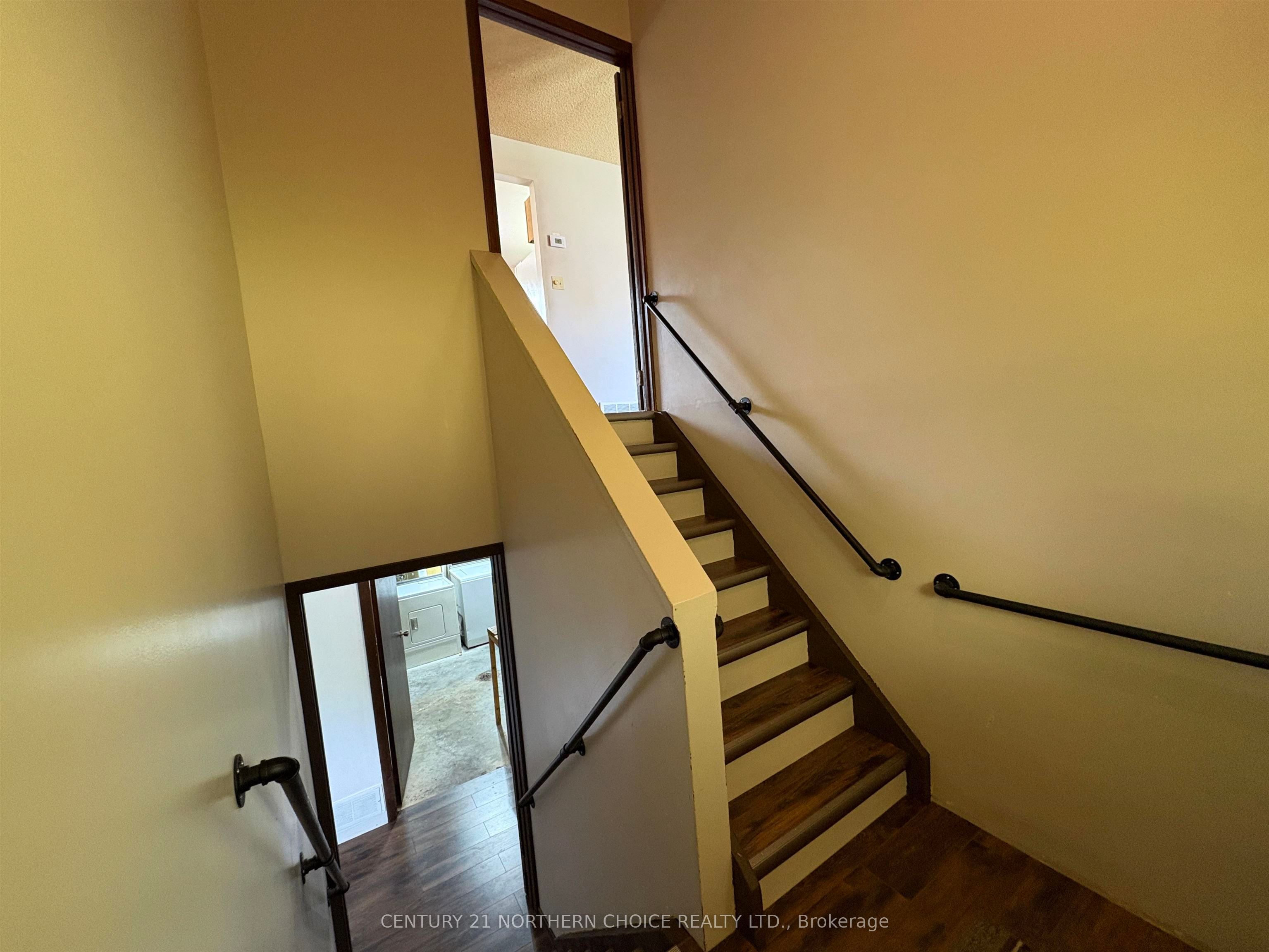 357 DANIEL Avenue, Fort Frances, ON P9A 3L5 photo 4
