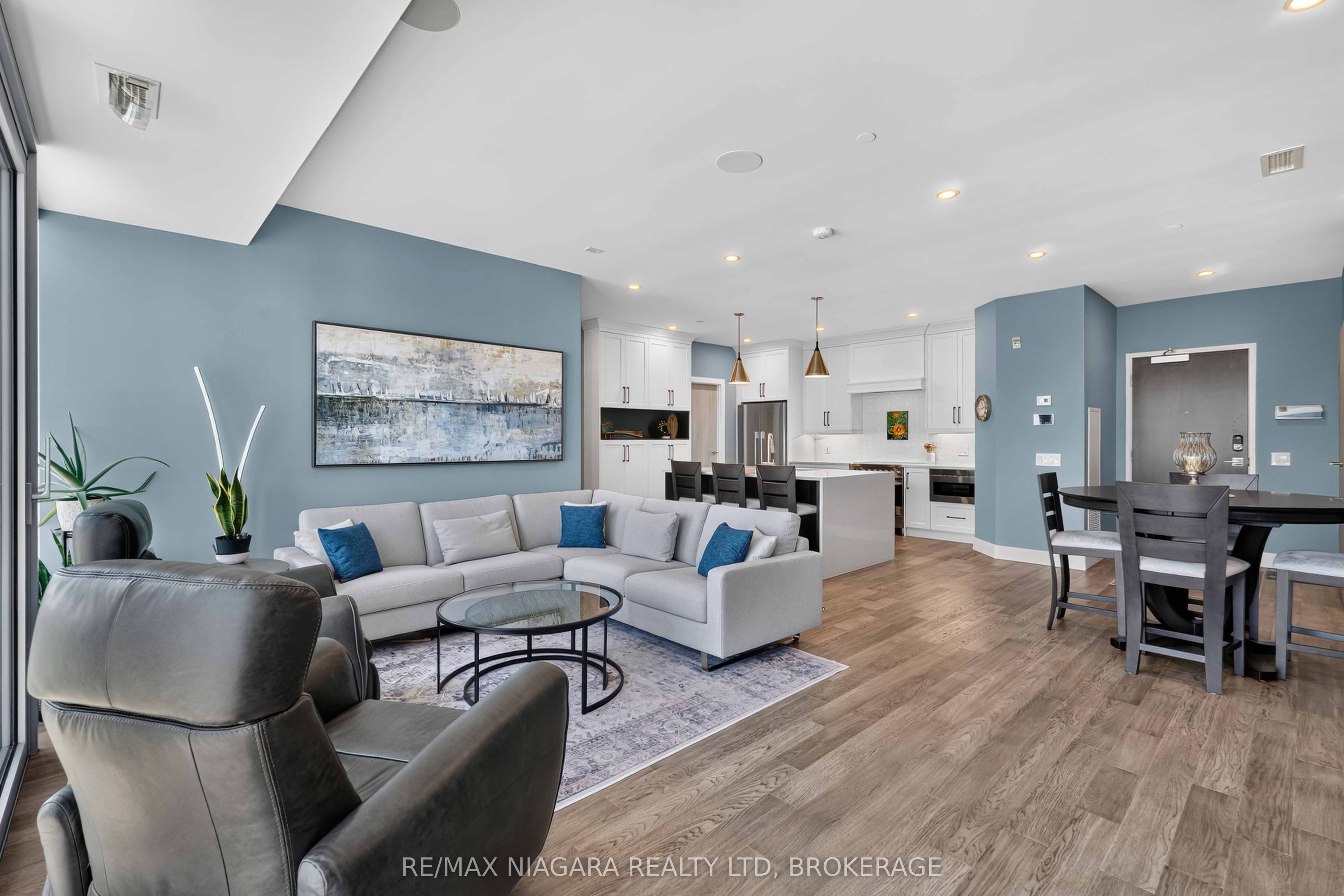 57 Lakeport Road 702, St. Catharines, ON L2N 4P6 photo 5