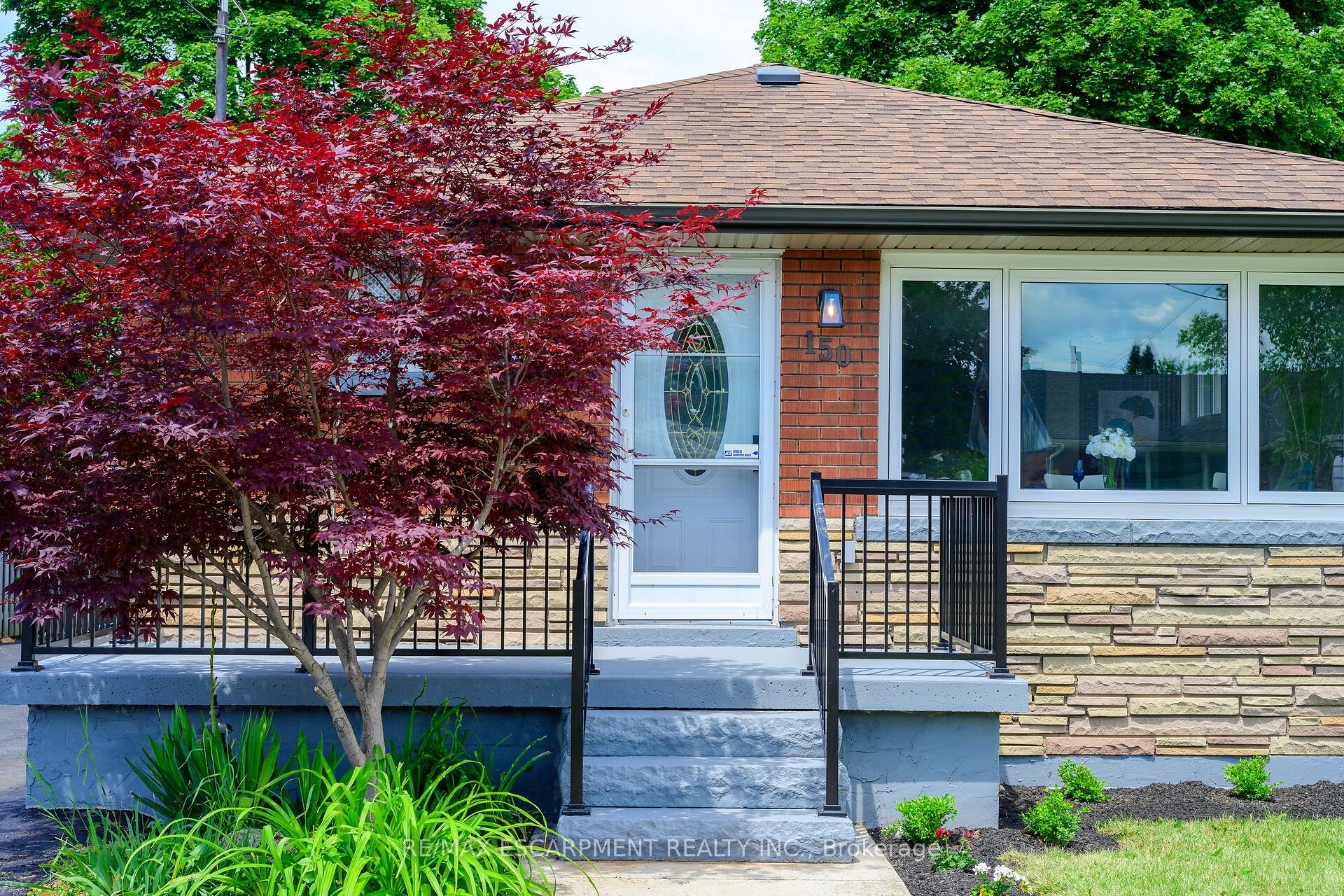 150 Howard Avenue, Hamilton, ON L9A 2W8 photo 4