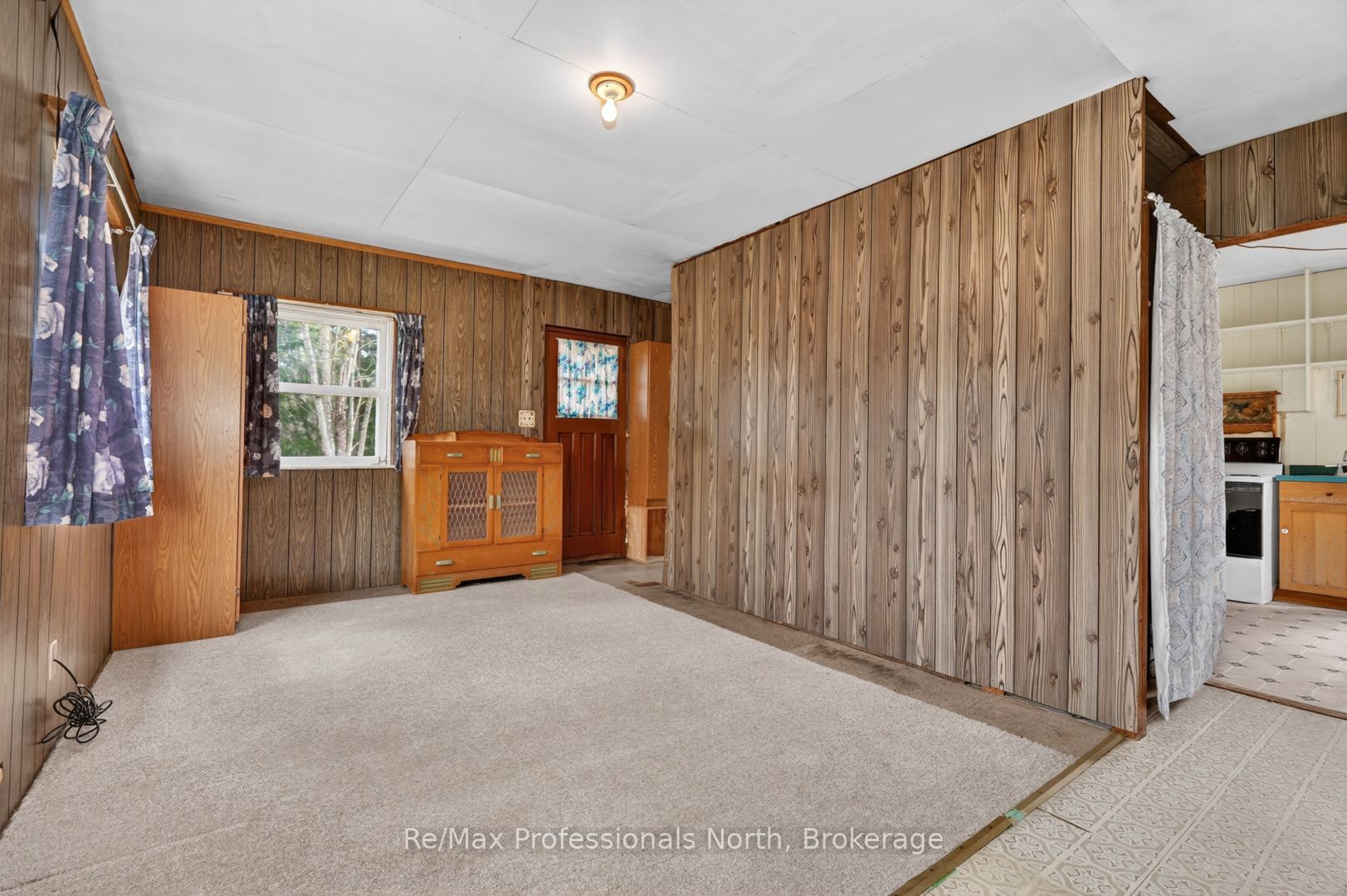 3640 Muskoka Rd 117 Road E, Lake of Bays, ON P0B 1A0 photo 4
