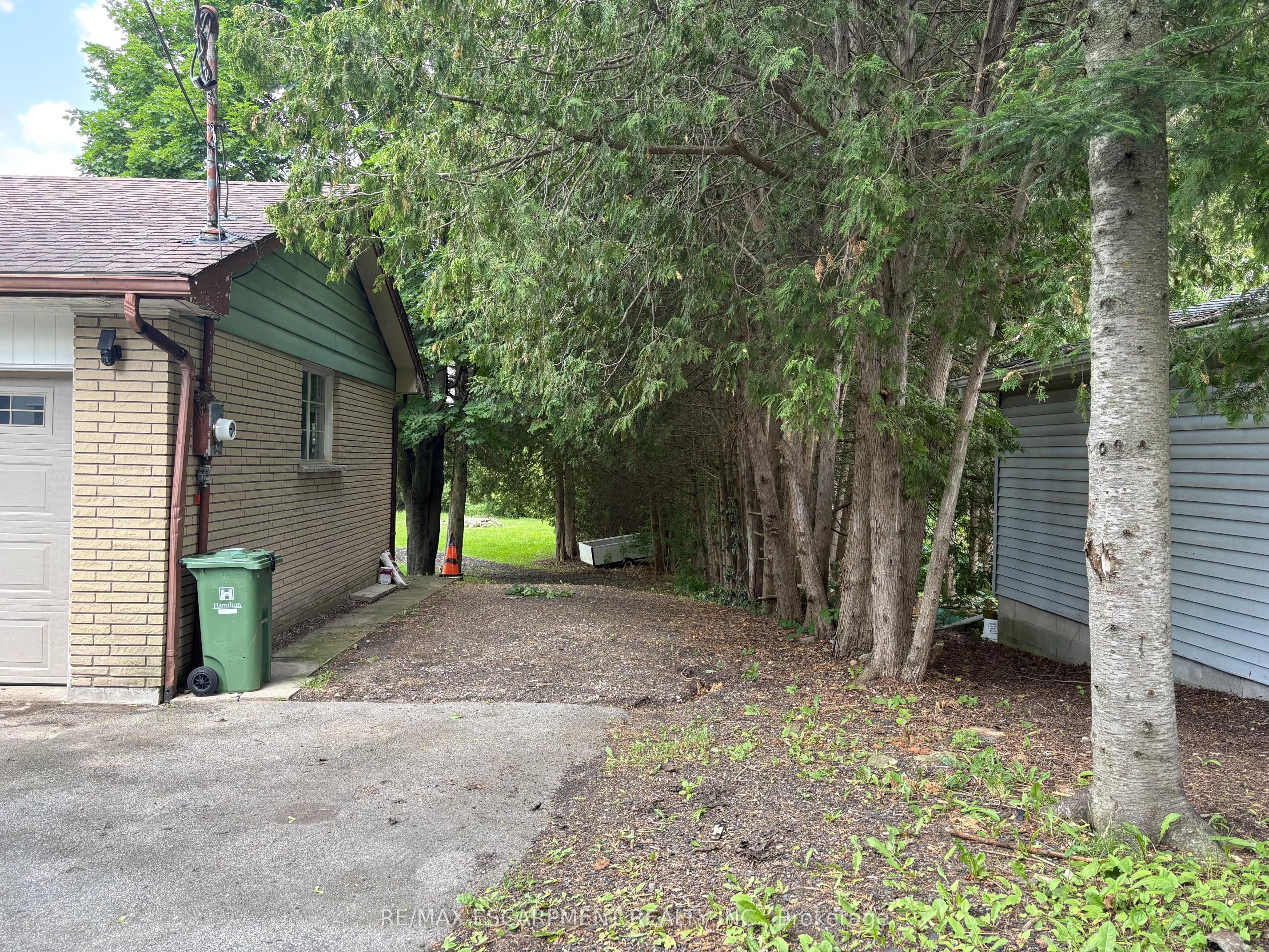 318 Freelton Road, Hamilton, ON N0B 2J0 photo 3