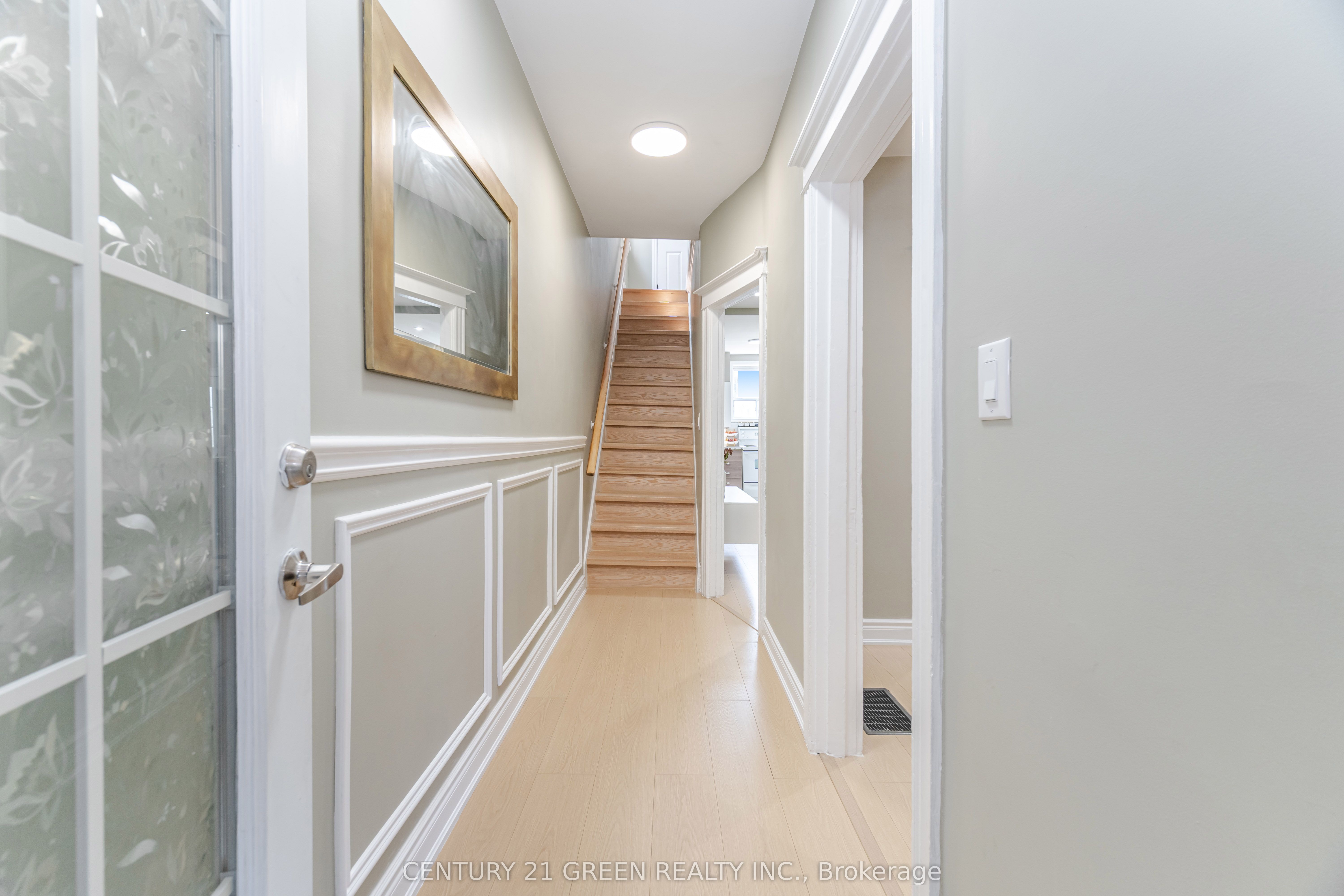 61 Stirton Street, Hamilton, ON L8L 6E7 photo 5
