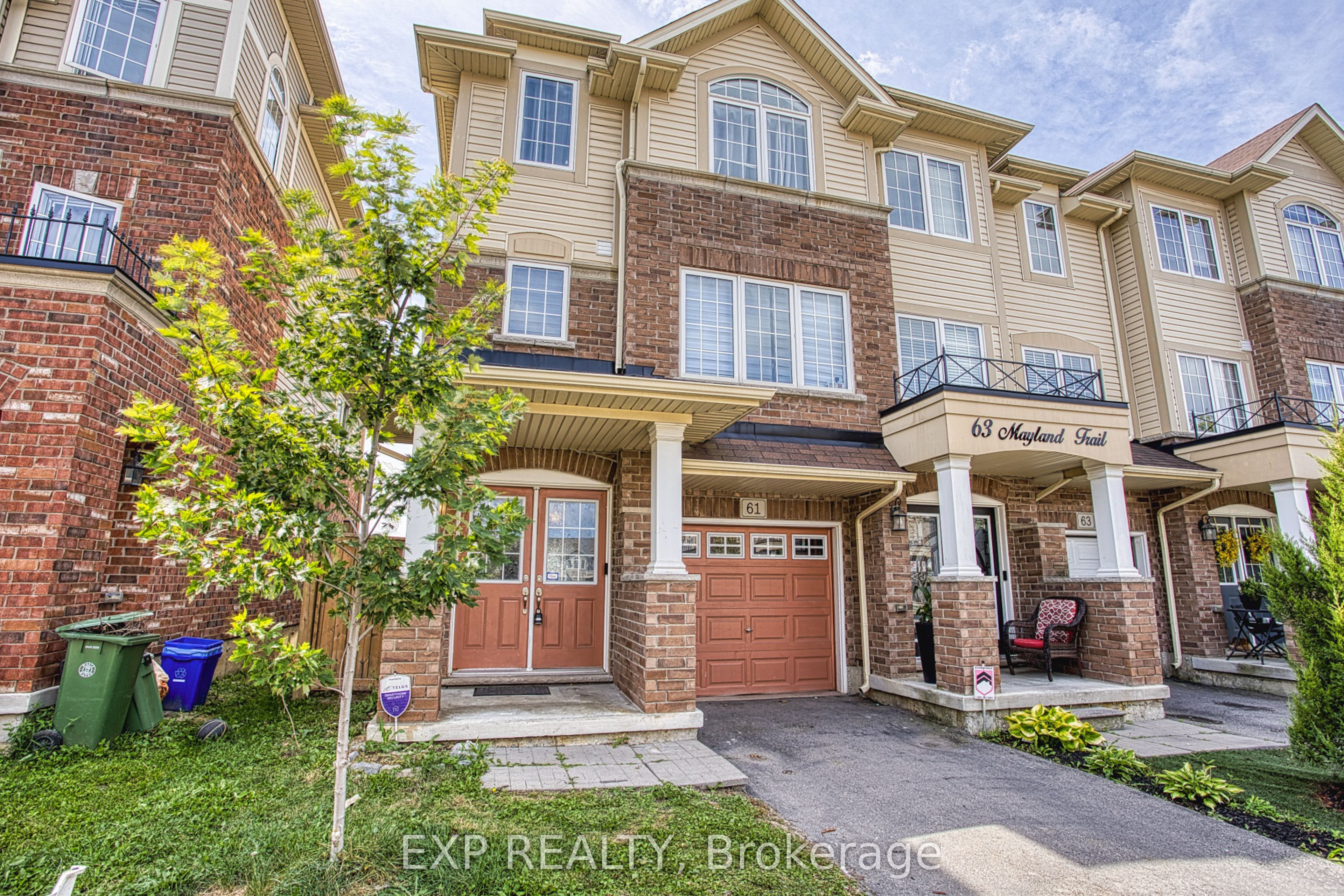 61 Mayland Trail, Hamilton, ON L8J 0G4