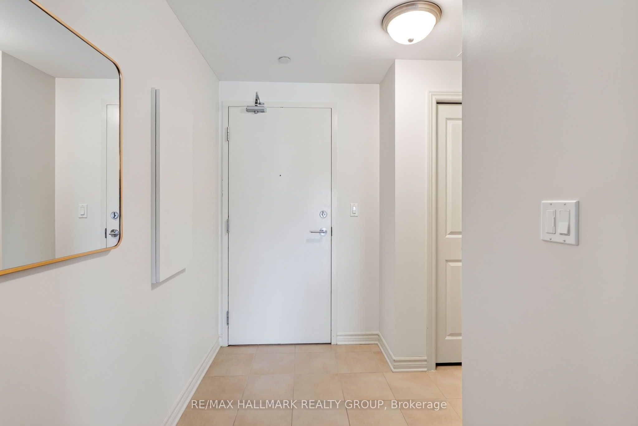 120 Prestige Circle 206, Orleans - Cumberland and Area, ON K4A 1B4 photo 3