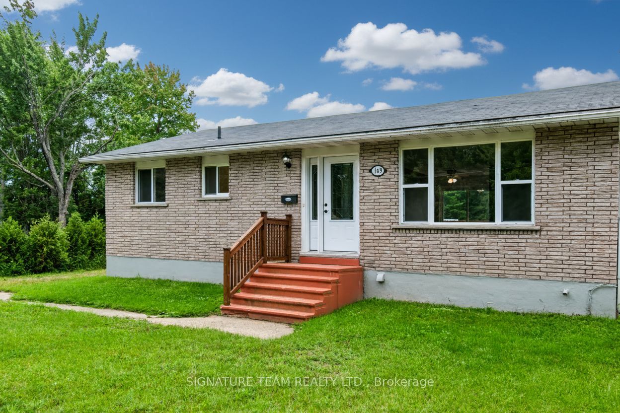 189 Schwanz Road, Petawawa, ON K8H 1Y6 photo 2