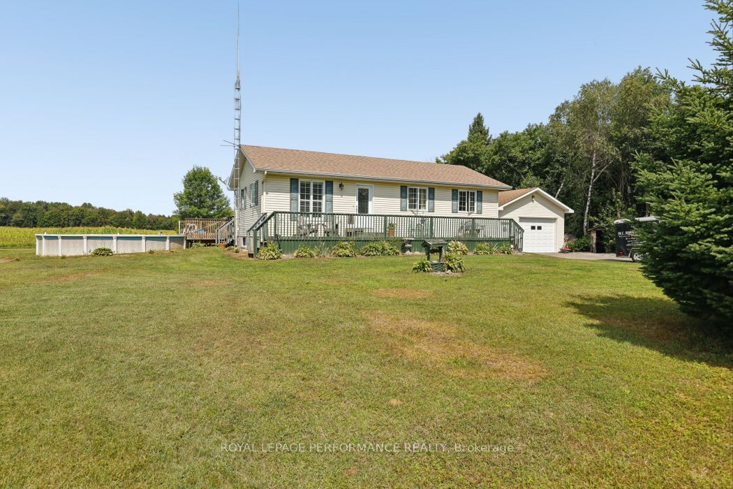 10607 Pleasant Valley Road, South Dundas, ON K0E 1W0 photo 3