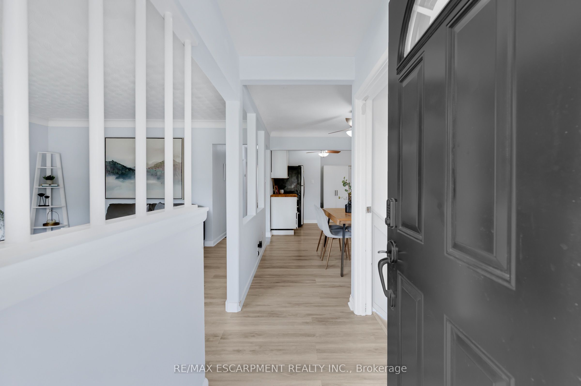 201 Terrace Drive, Hamilton, ON L9A 2Z2 photo 4