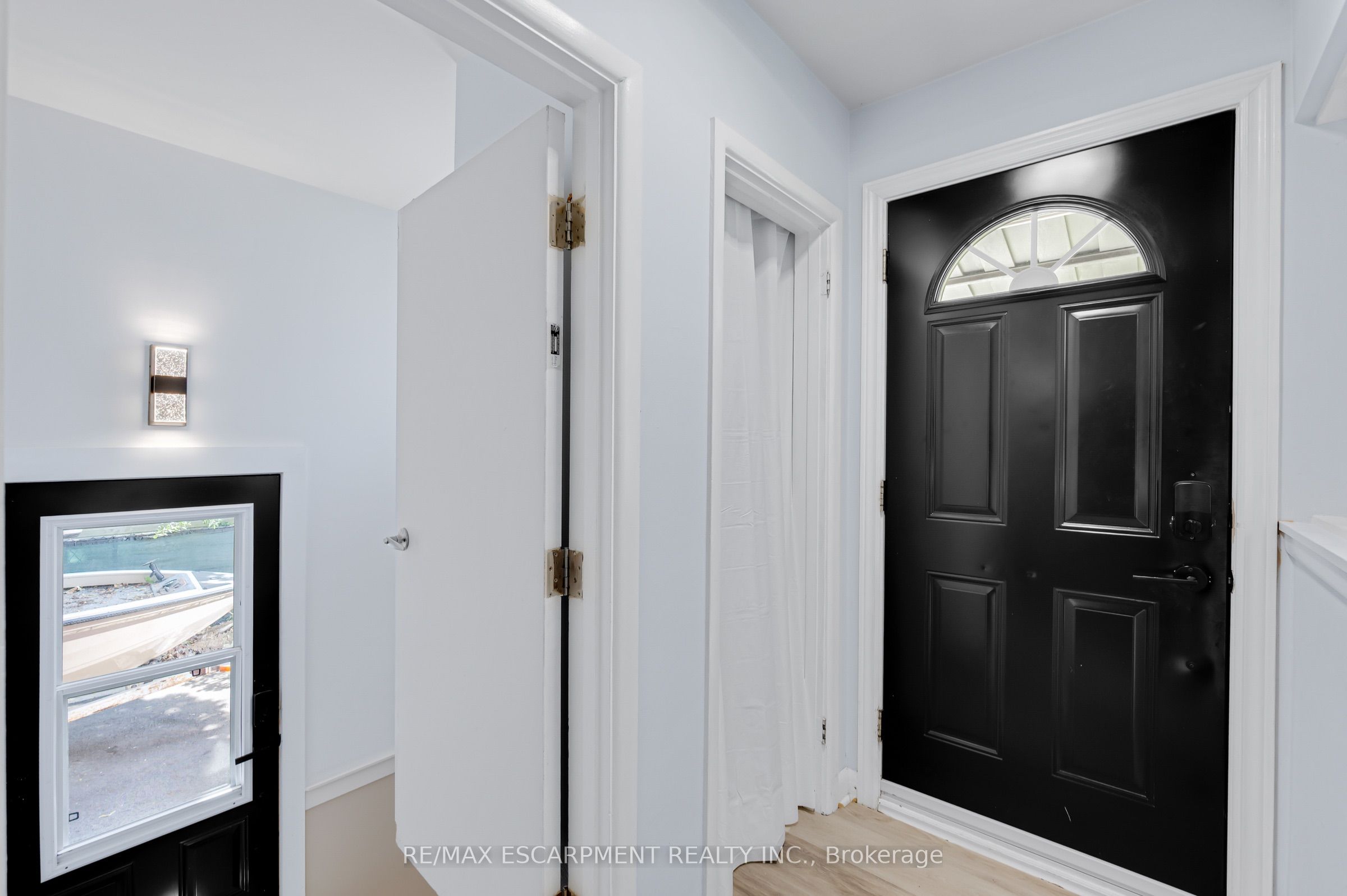 201 Terrace Drive, Hamilton, ON L9A 2Z2 photo 5