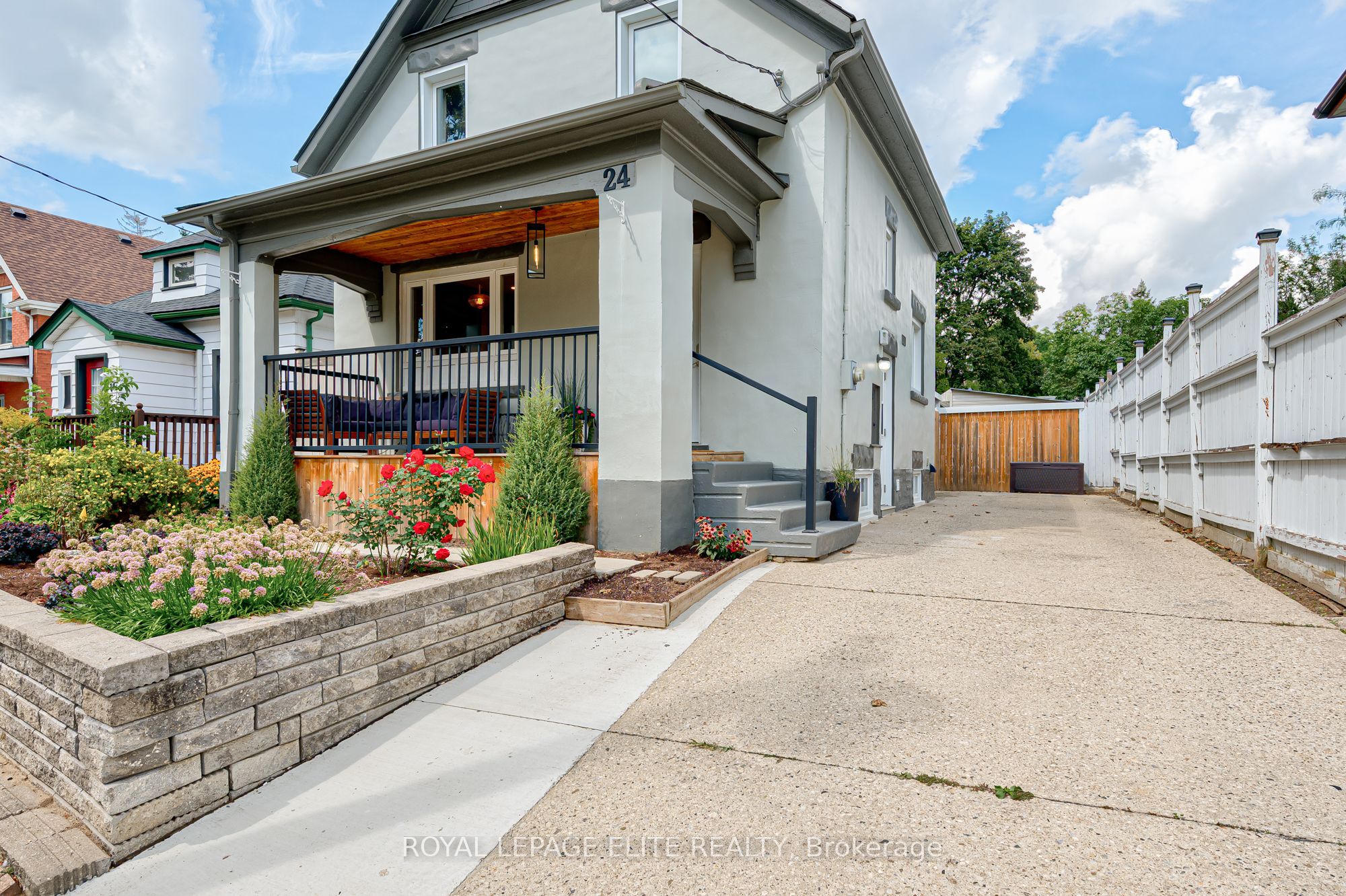 24 Stahl Avenue, Kitchener, ON N2H 5R6 photo 4