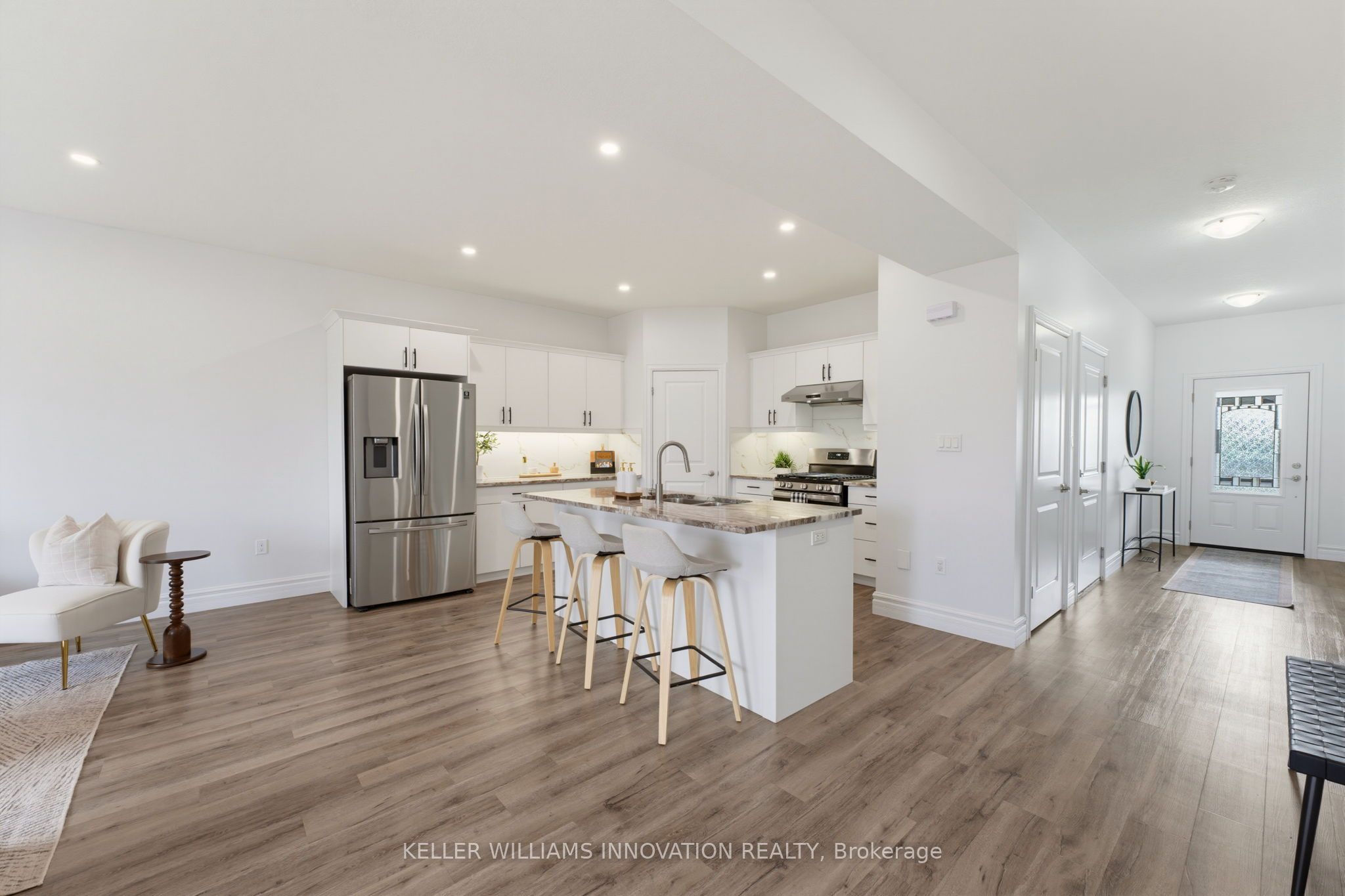 741 Hollinger Avenue S, North Perth, ON N4W 0J3 photo 3