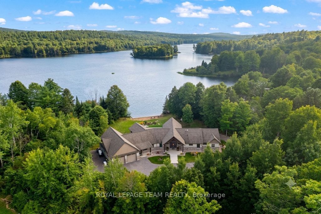 36 Cub Scout Crescent, Greater Madawaska, ON K0J 1H0 photo 2