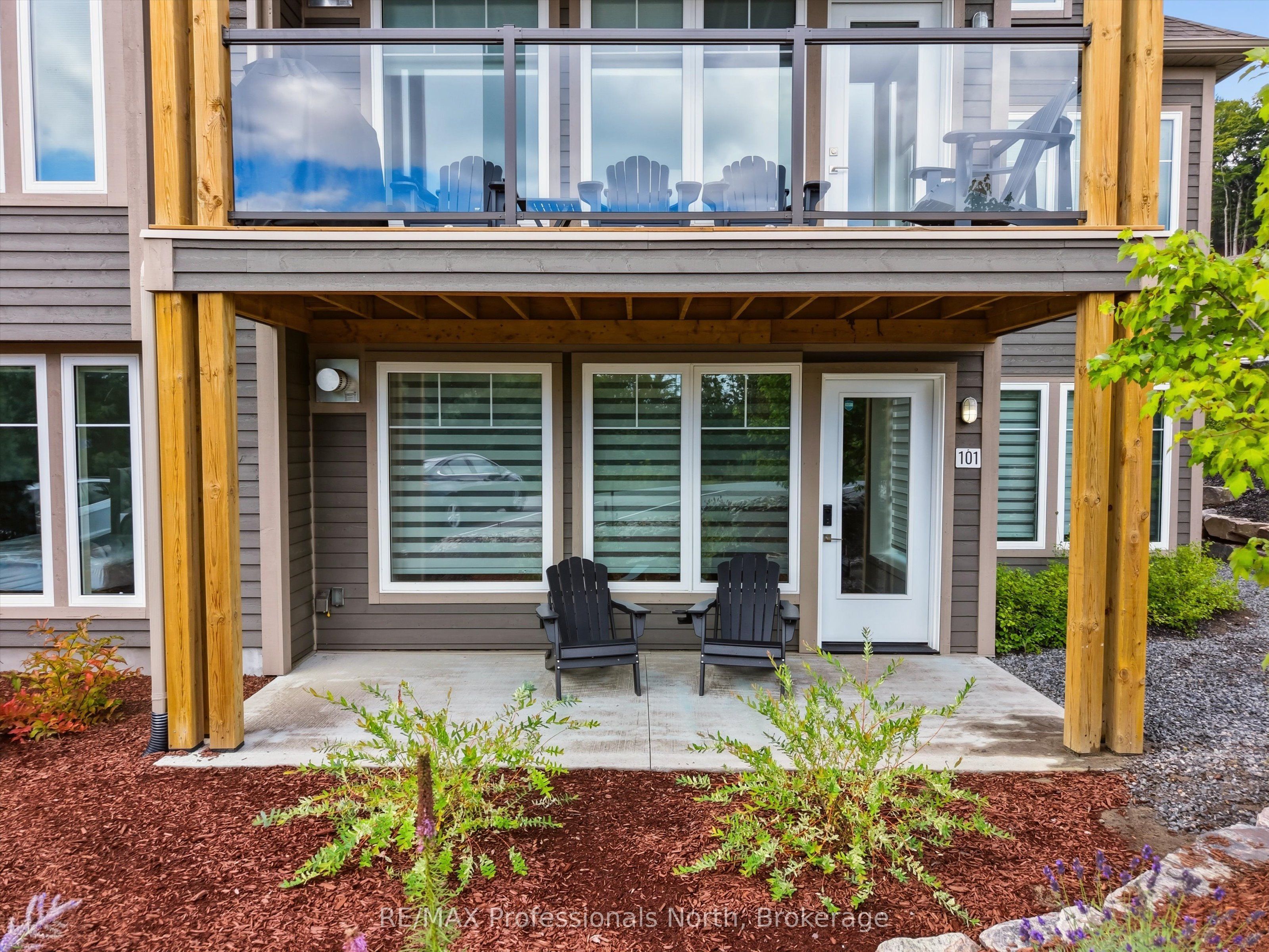 2-101 Tree Tops Lane, Huntsville, ON P1H 1A9 photo 3