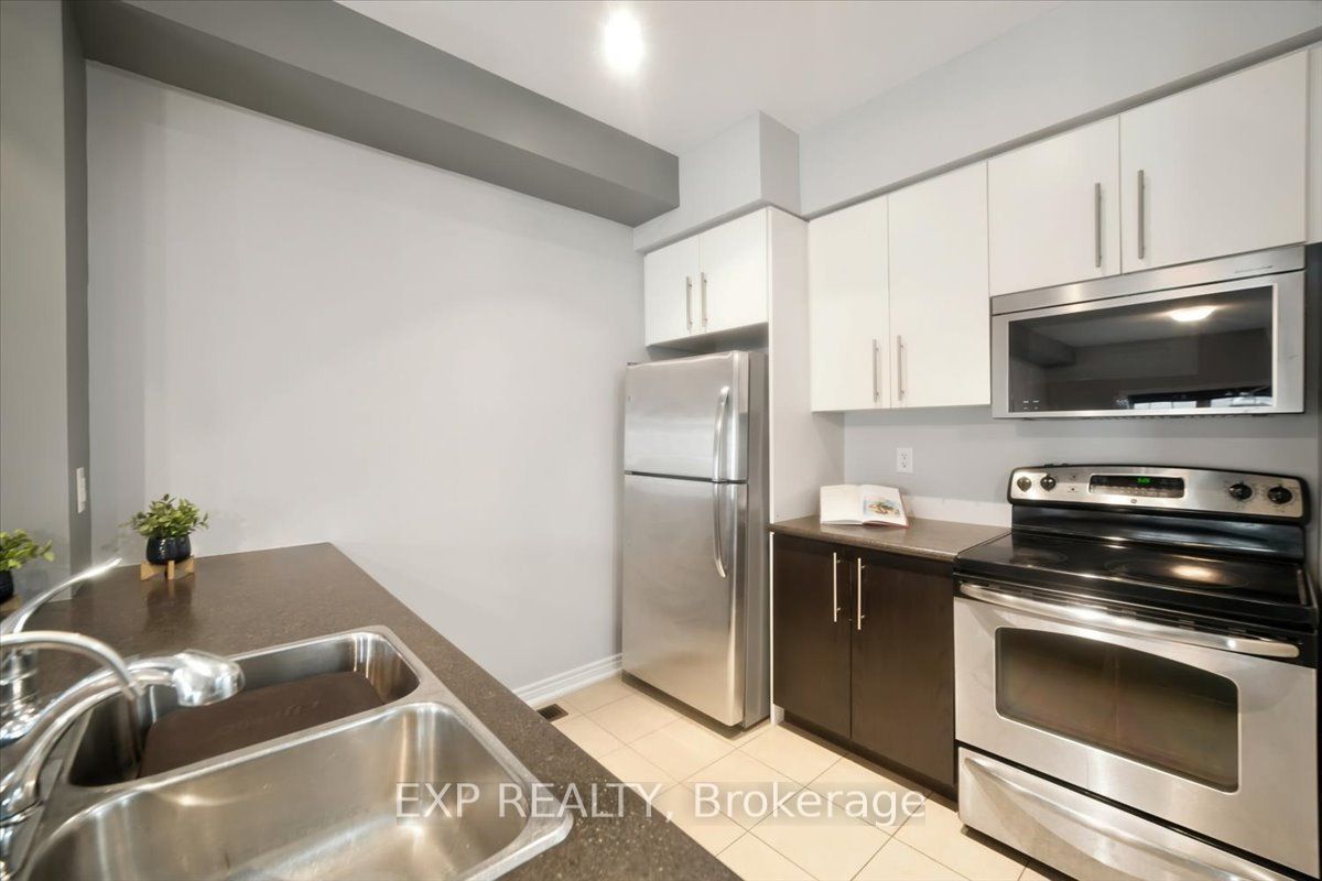 515 Winston Road 15, Grimsby, ON L3M 0C8 photo 2