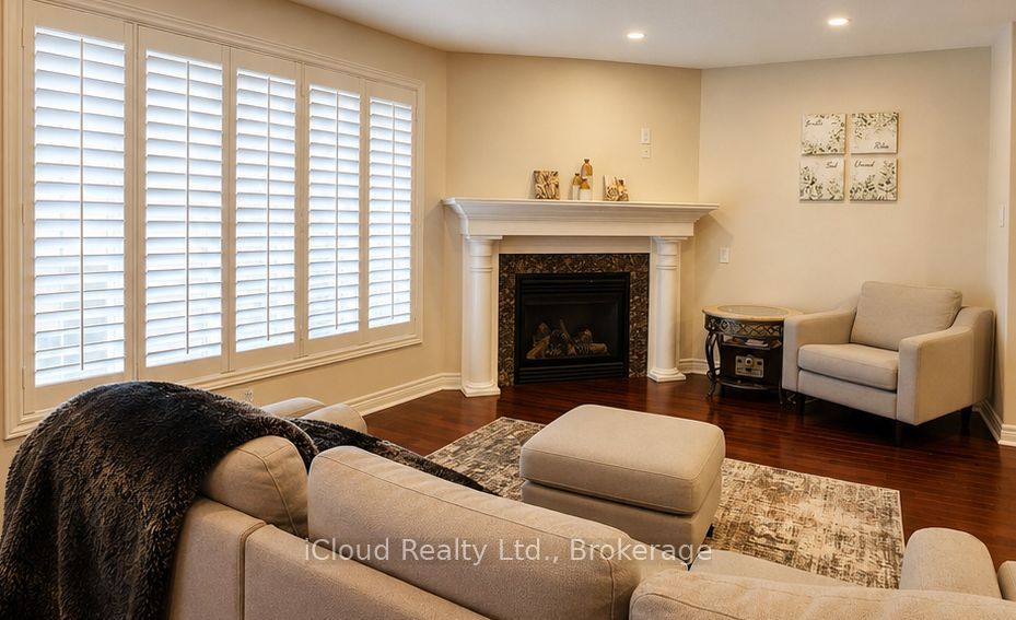 55 Magnificent Way, Hamilton, ON L0R 1C0 photo 4